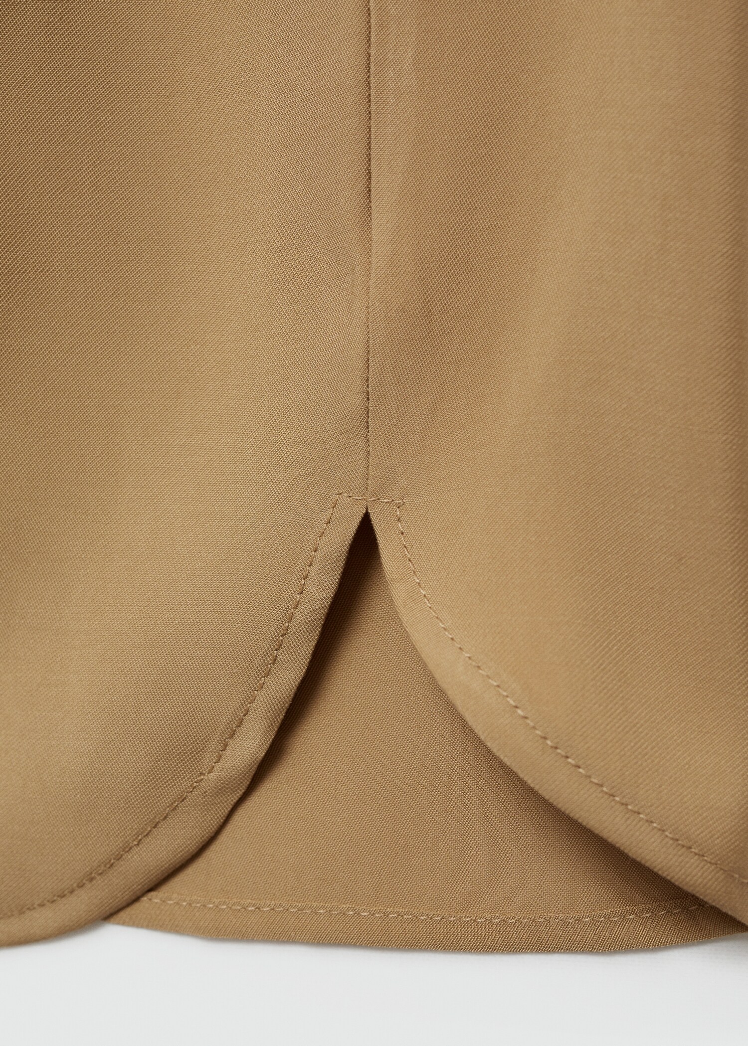 Short-sleeved satin shirt - Details of the article 0