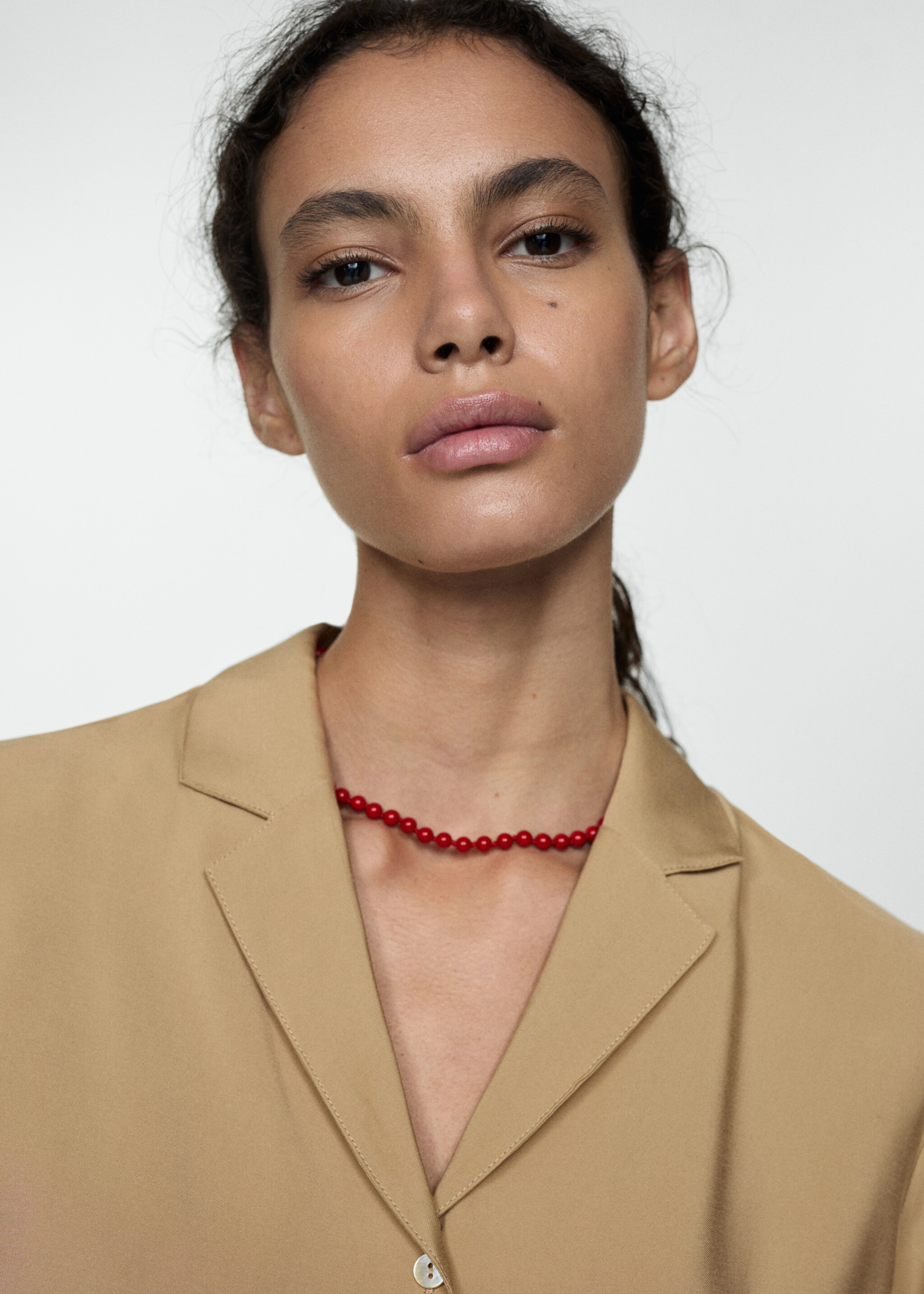 Short-sleeved satin shirt - Details of the article 1