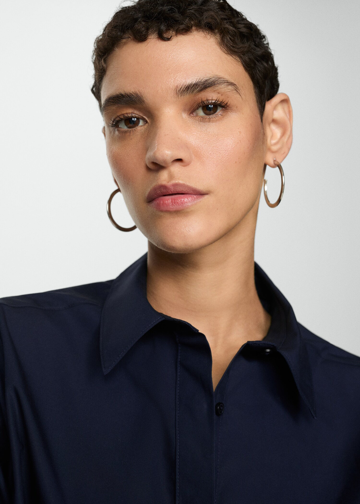 Short sleeved cotton shirt - Details of the article 1