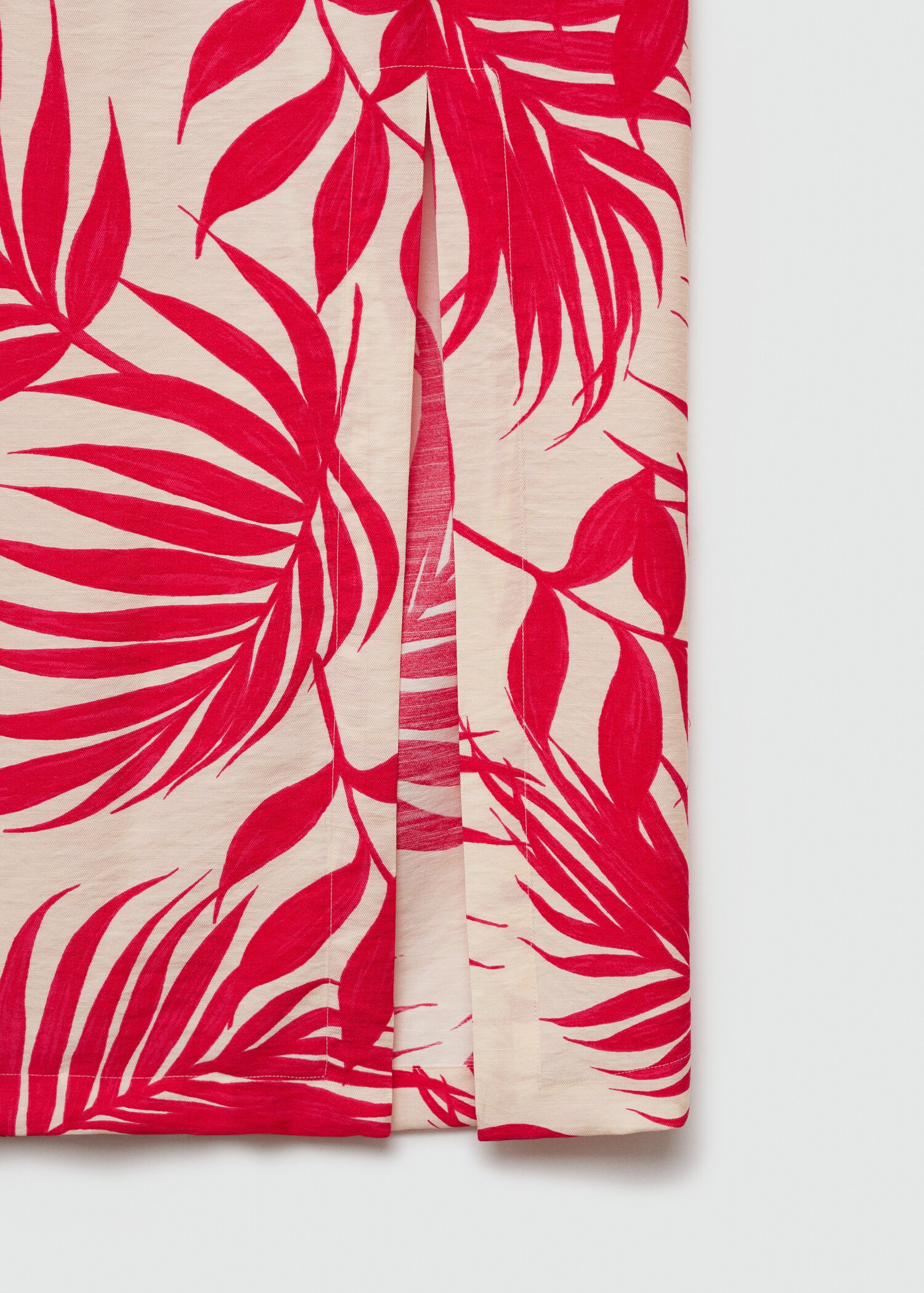 Printed skirt with slit - Details of the article 8