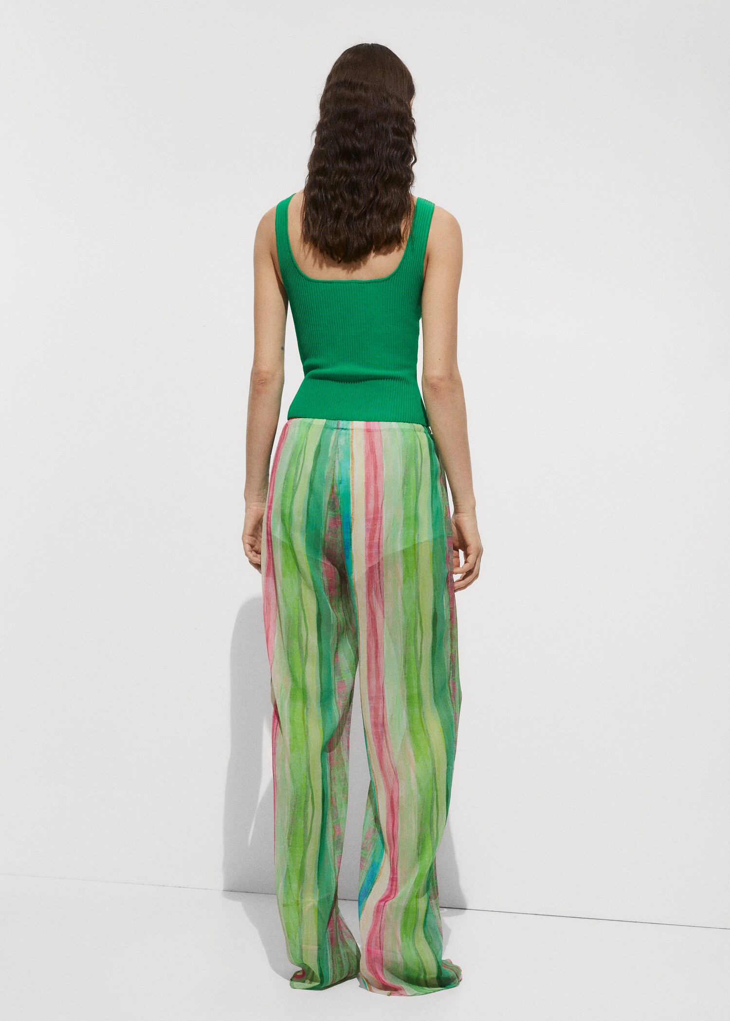 Ribbed knit top - Reverse of the article