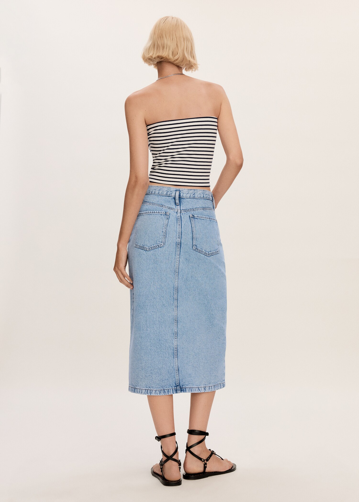Slit denim skirt - Reverse of the article