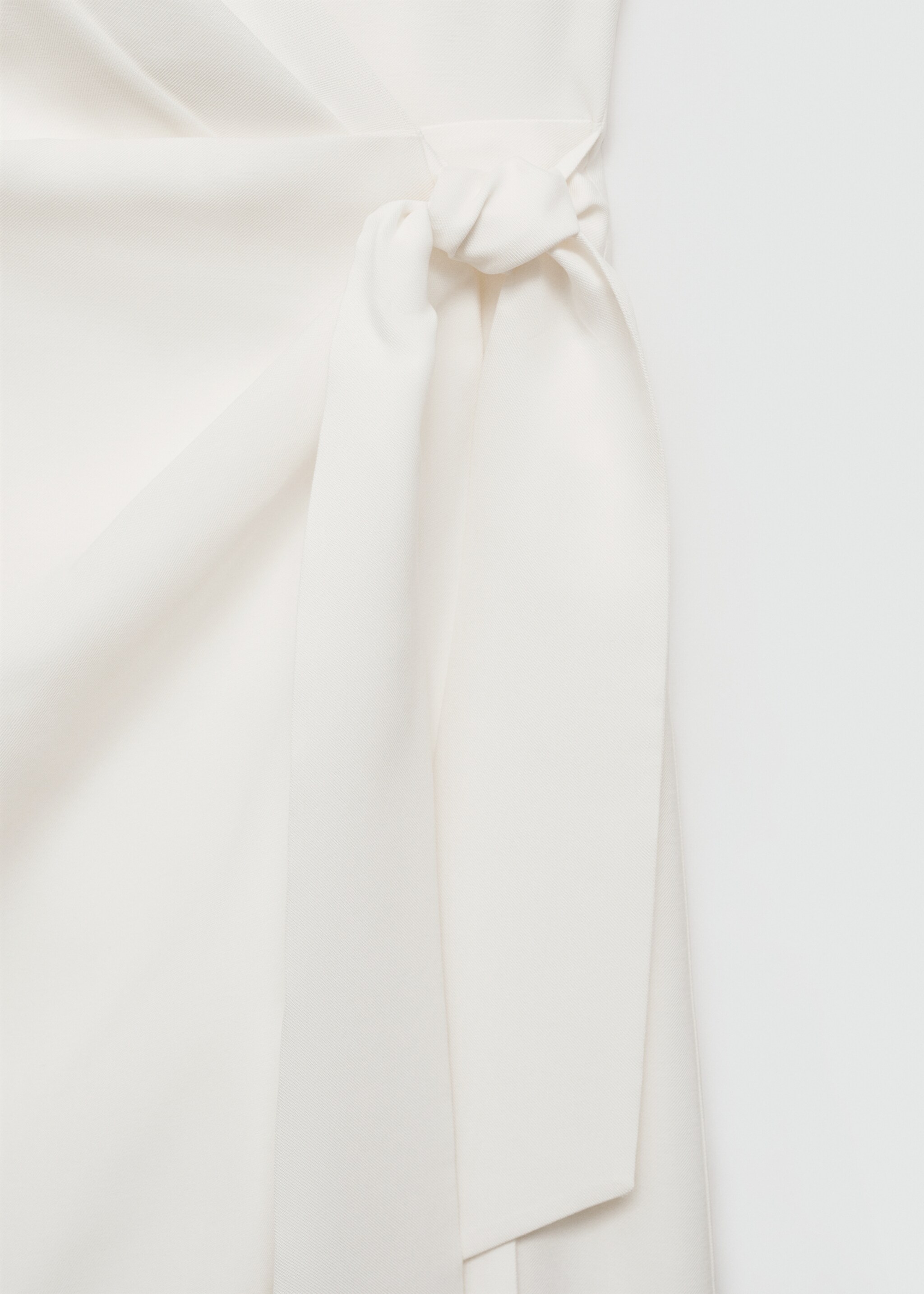Bow wrap dress - Details of the article 8