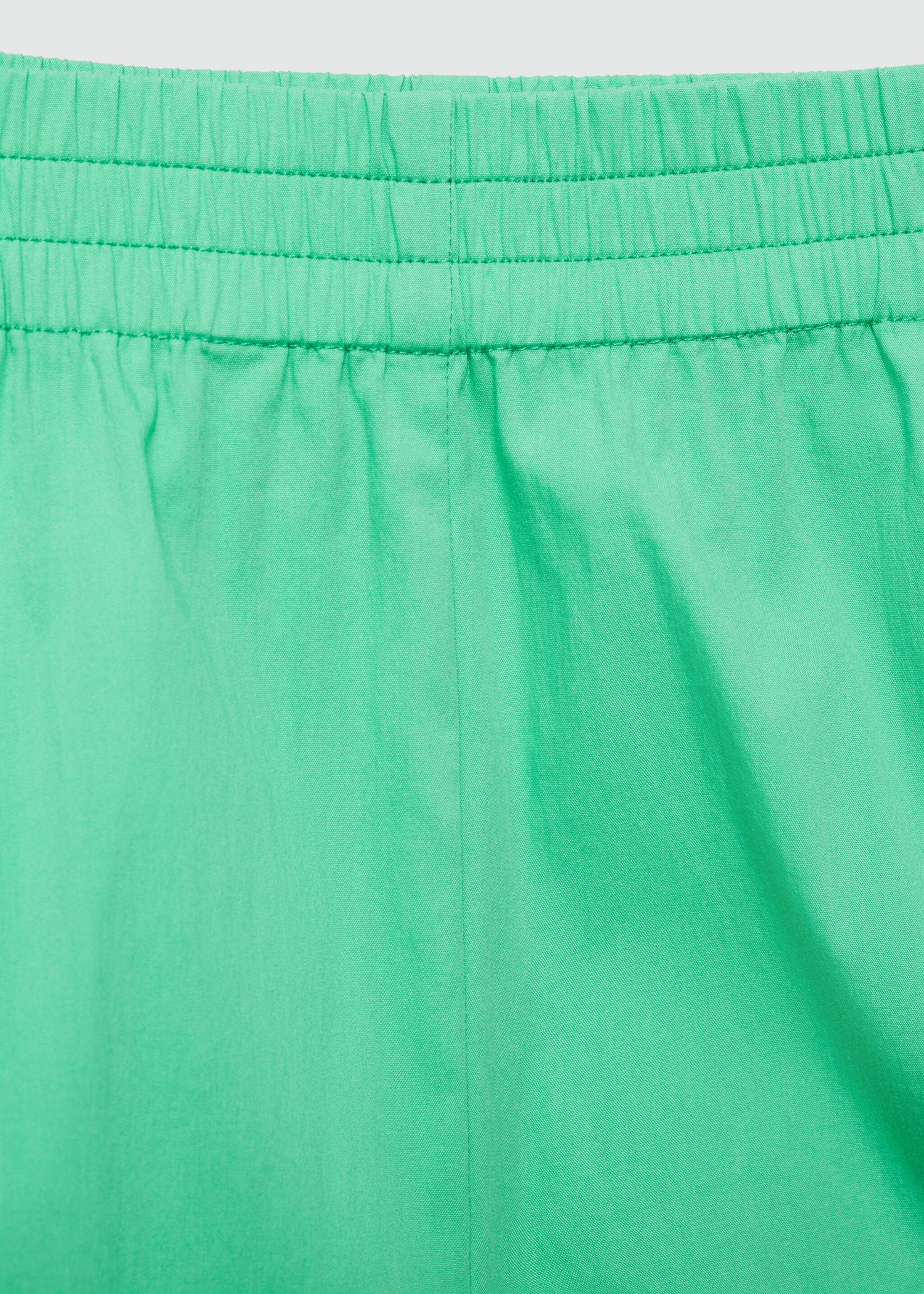 Baumwollshorts mit Stretchbund - Detail des Artikels 8, Grün. Ref: 77040383-00.