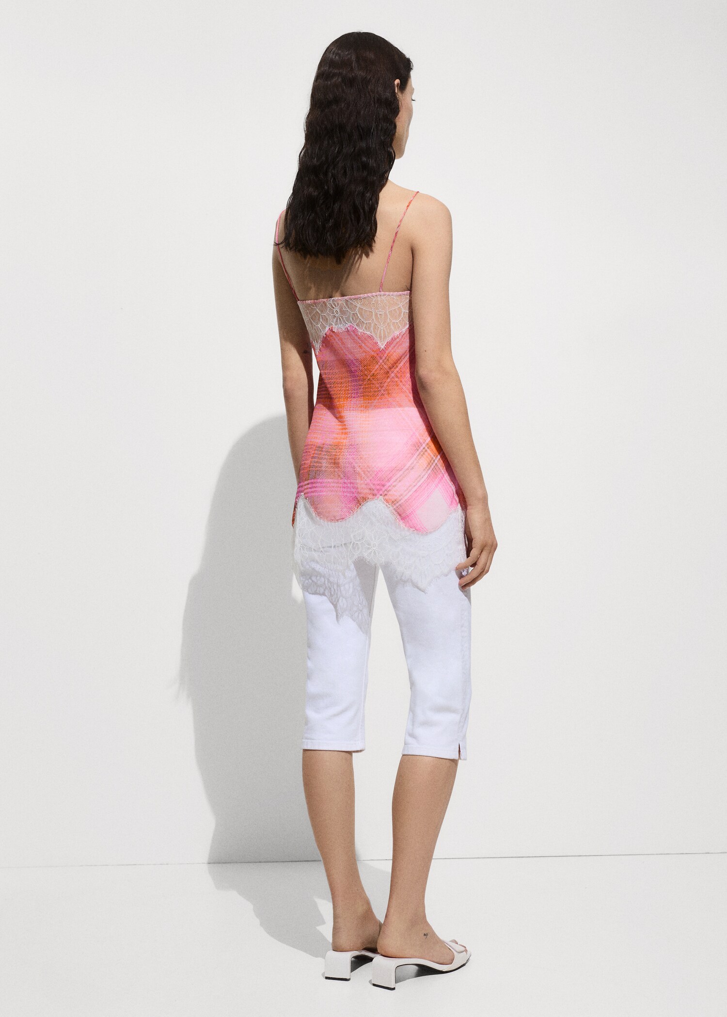 Printed lace top - Reverse of the article