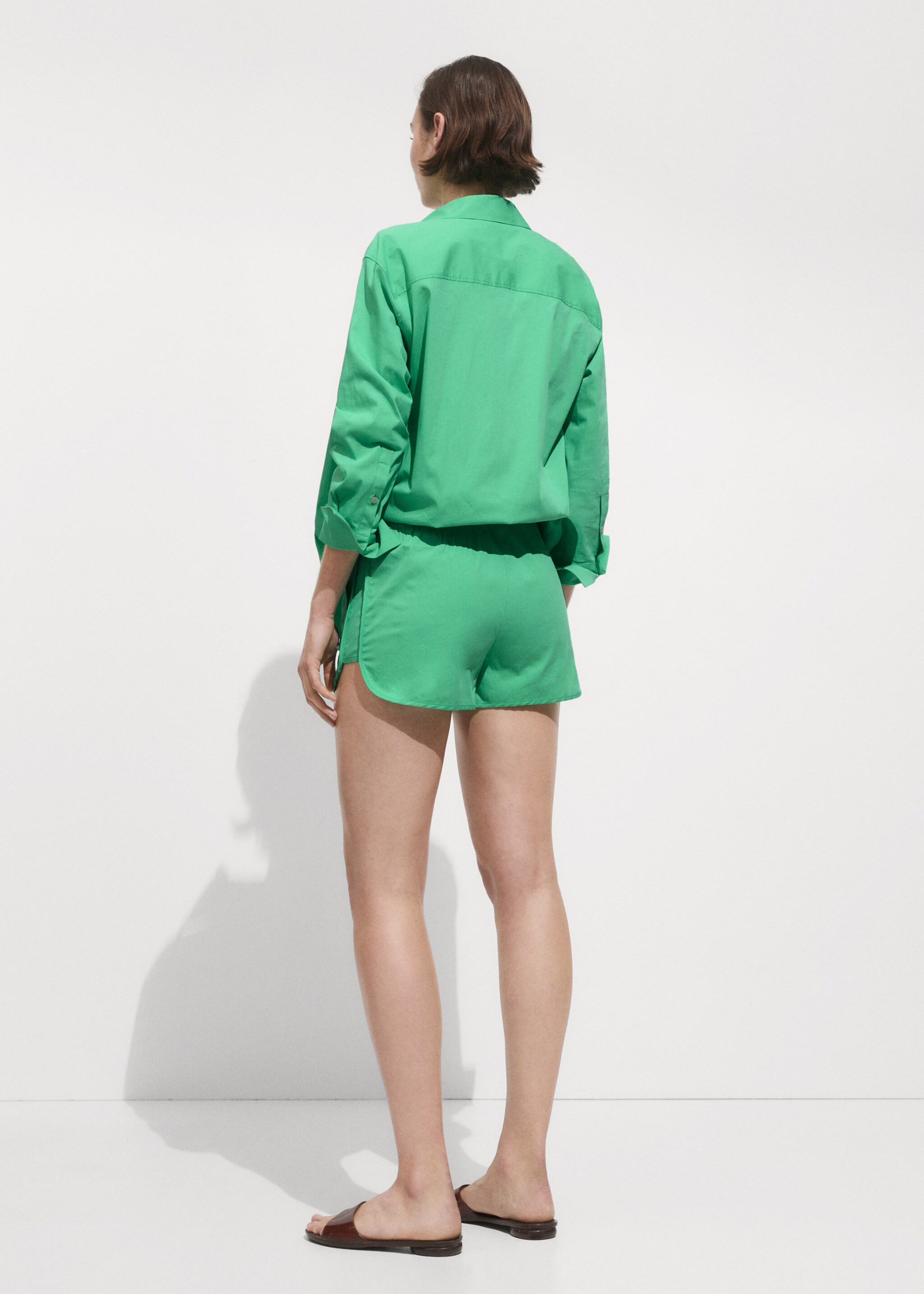 Buttoned cotton shirt - Reverse of the article