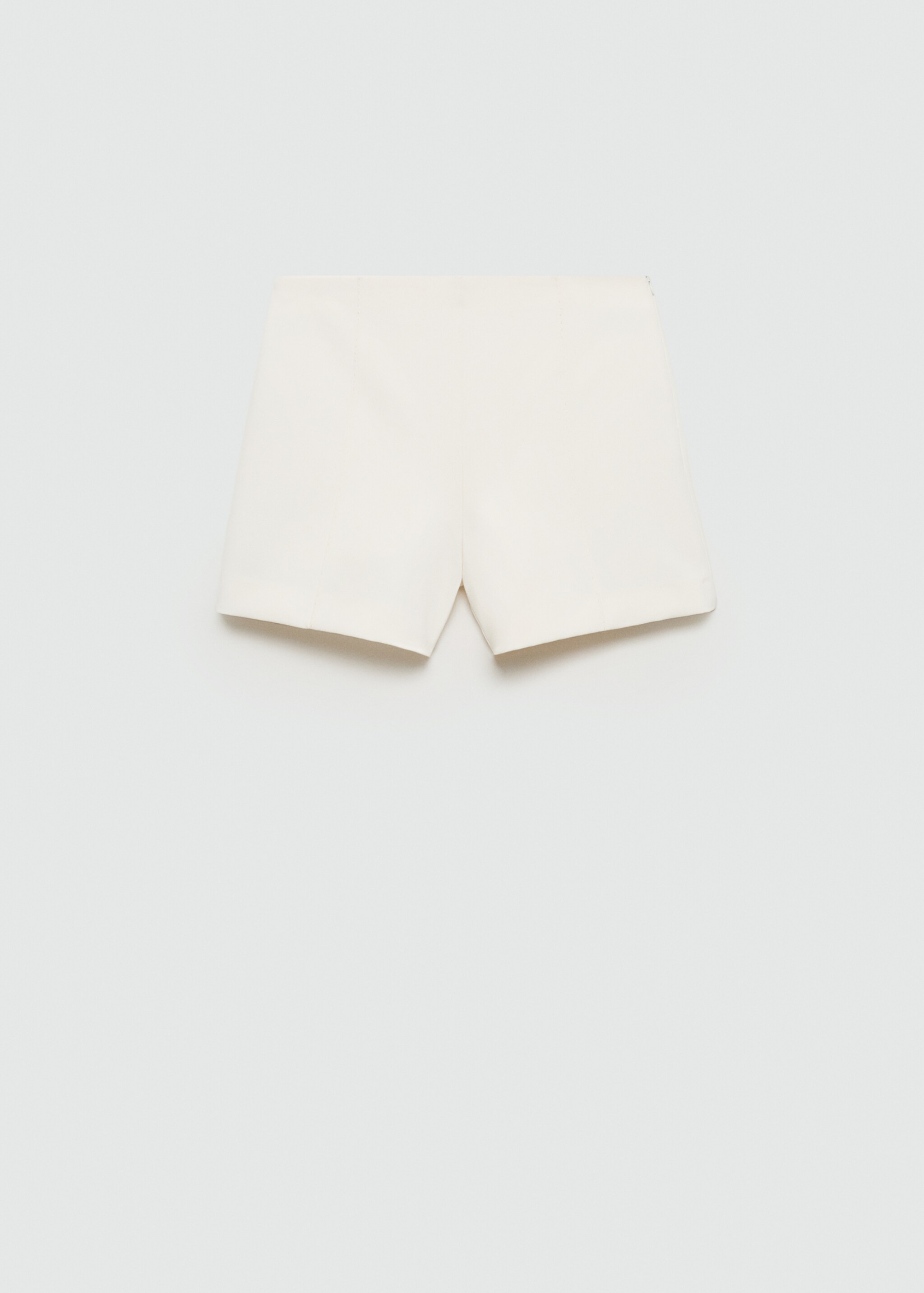 Gerade Shorts mit mittlerer Bundhöhe - Artikel ohne Model