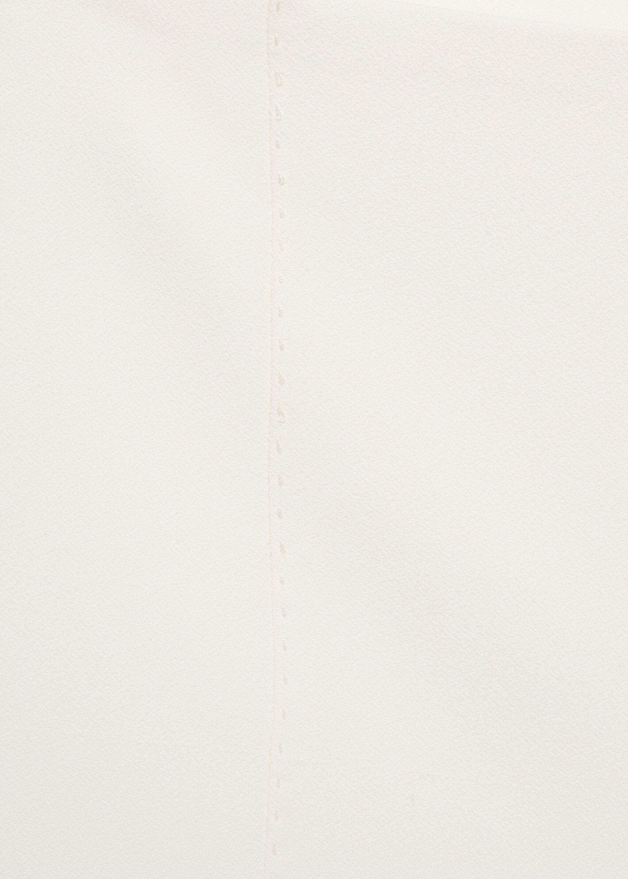 Gerade Shorts mit mittlerer Bundhöhe - Detail des Artikels 8