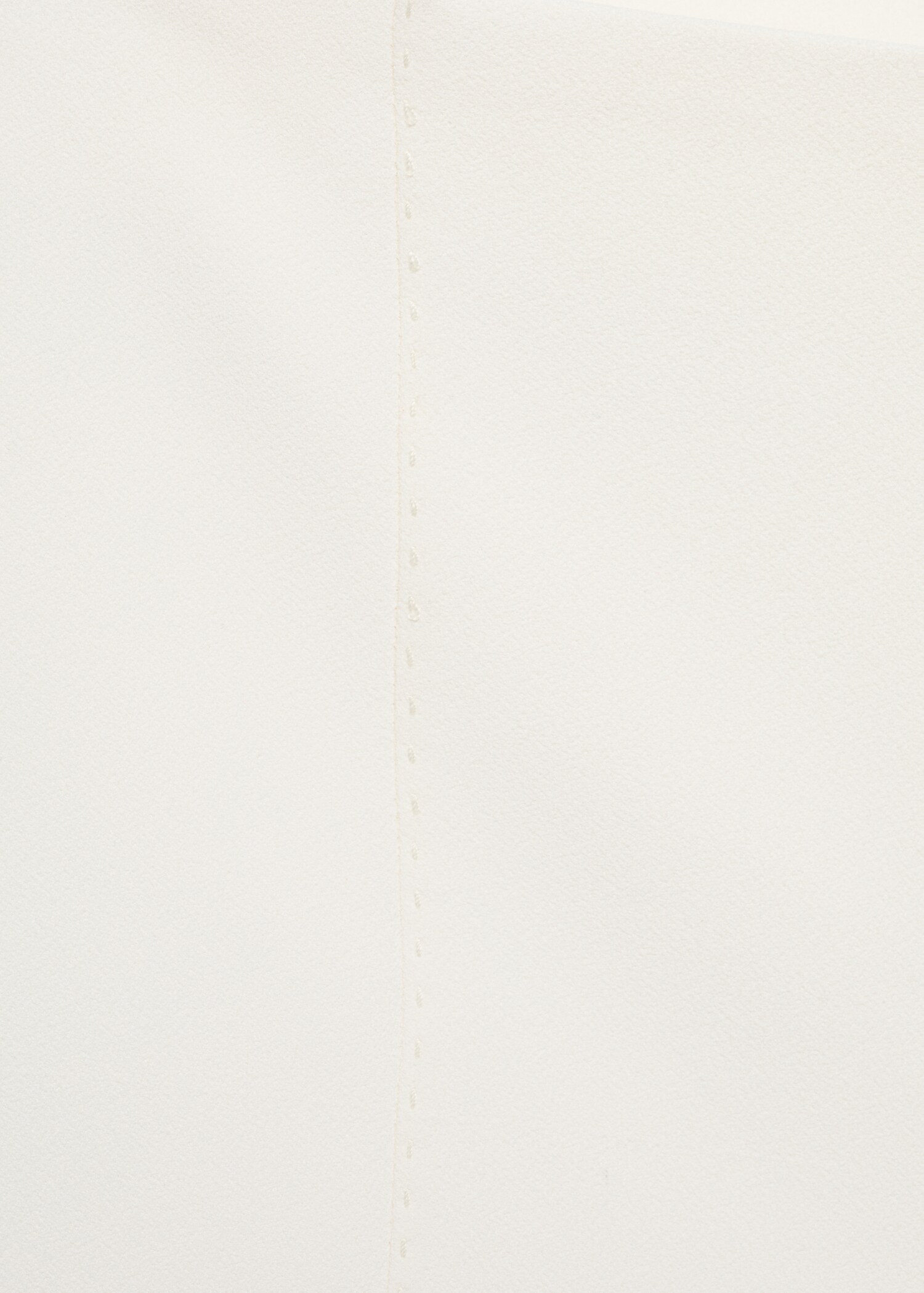 Straight mid-rise shorts - Details of the article 8
