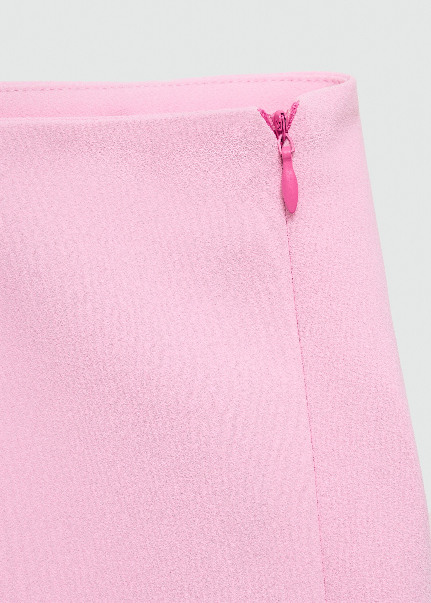 Straight mid-rise shorts - Details of the article 0