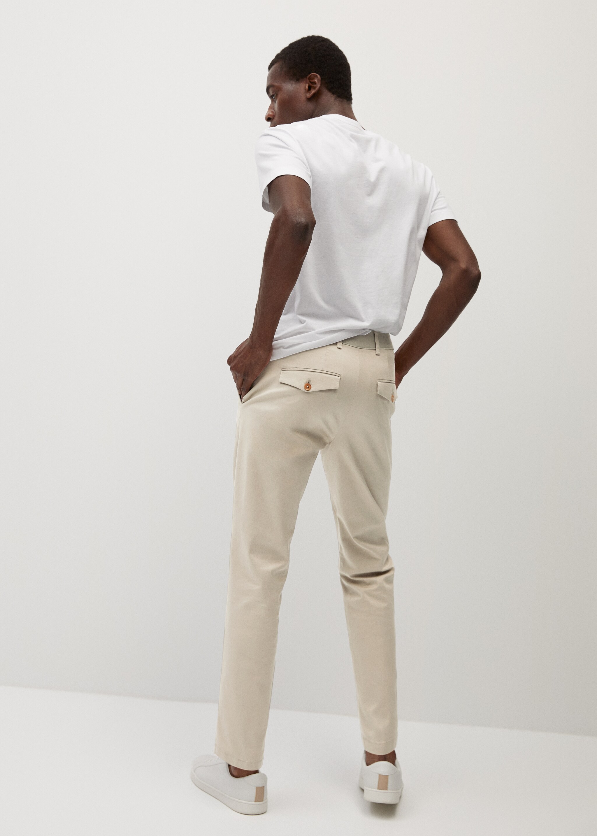 Pantalons tapered fit crop - Revers de l'article