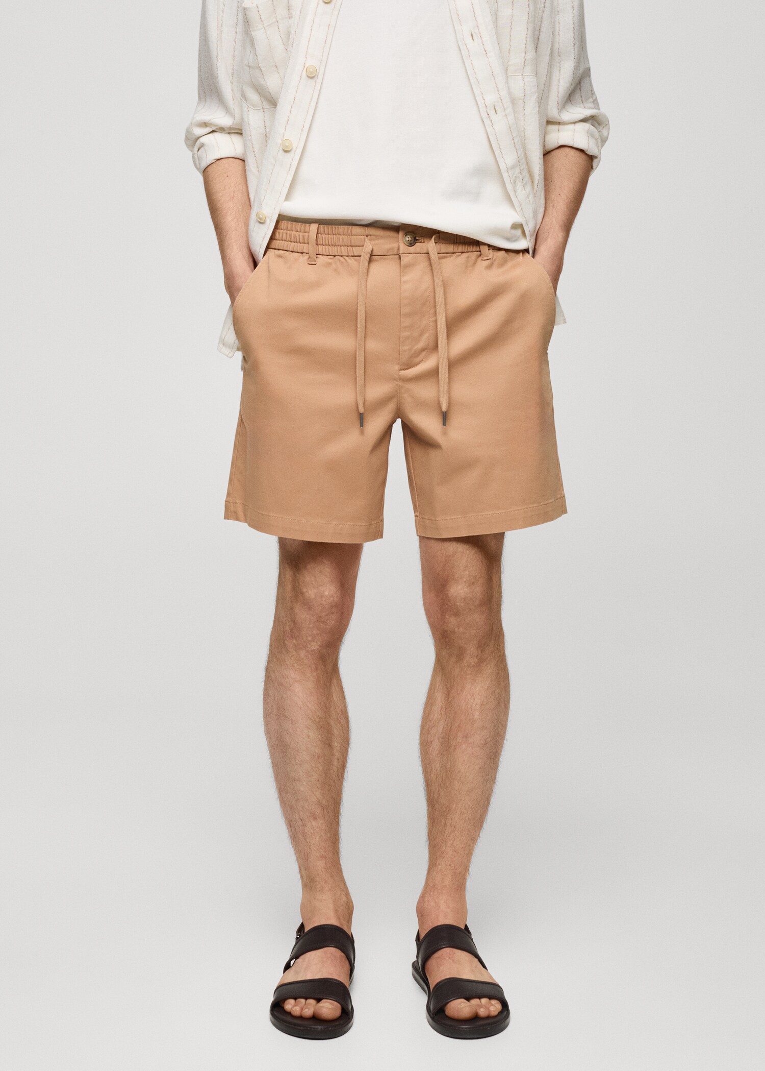 Cotton shorts with drawstring - Medium plane