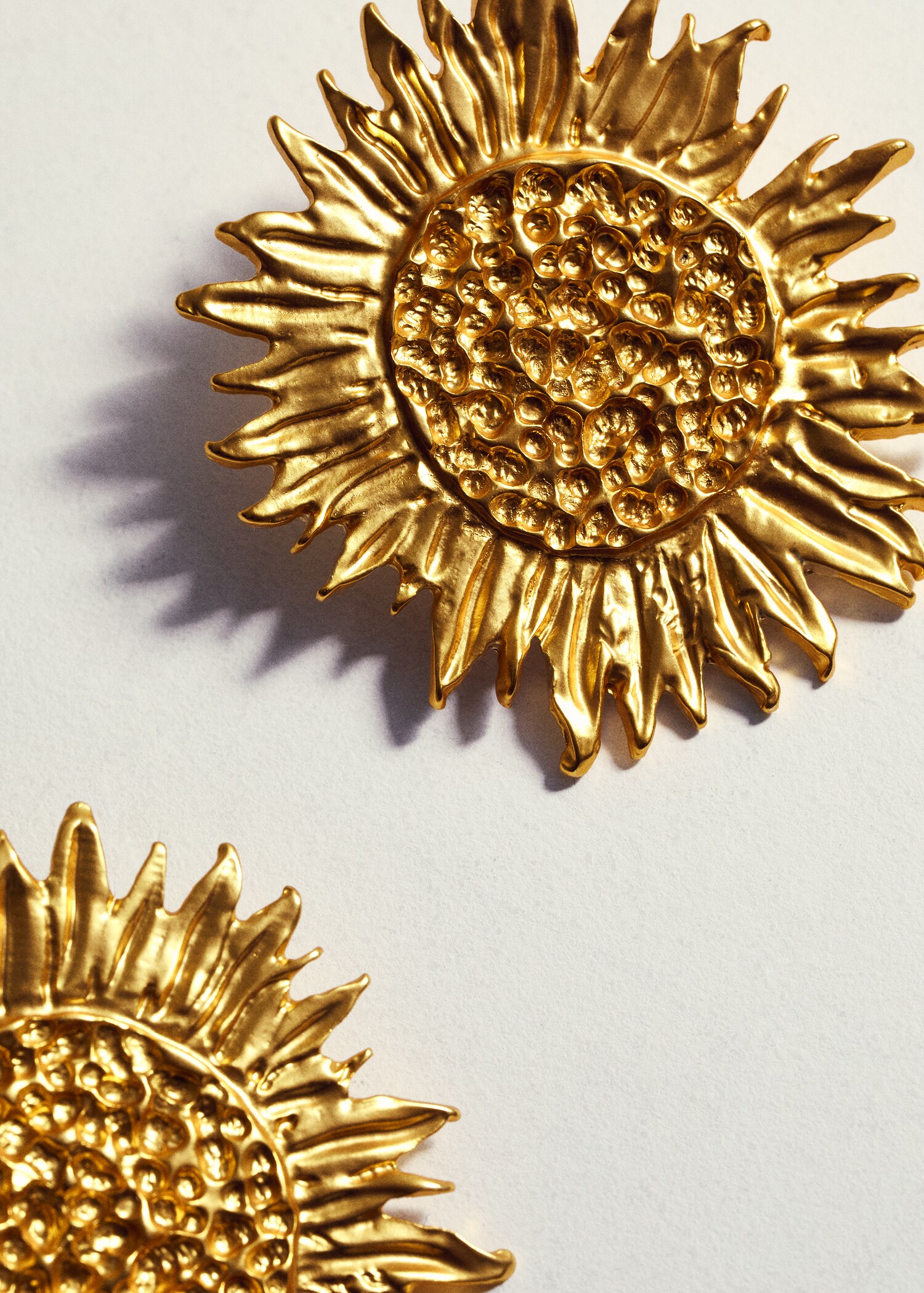 Boucles d'oreilles maxi fleur - Détail de l'article 5