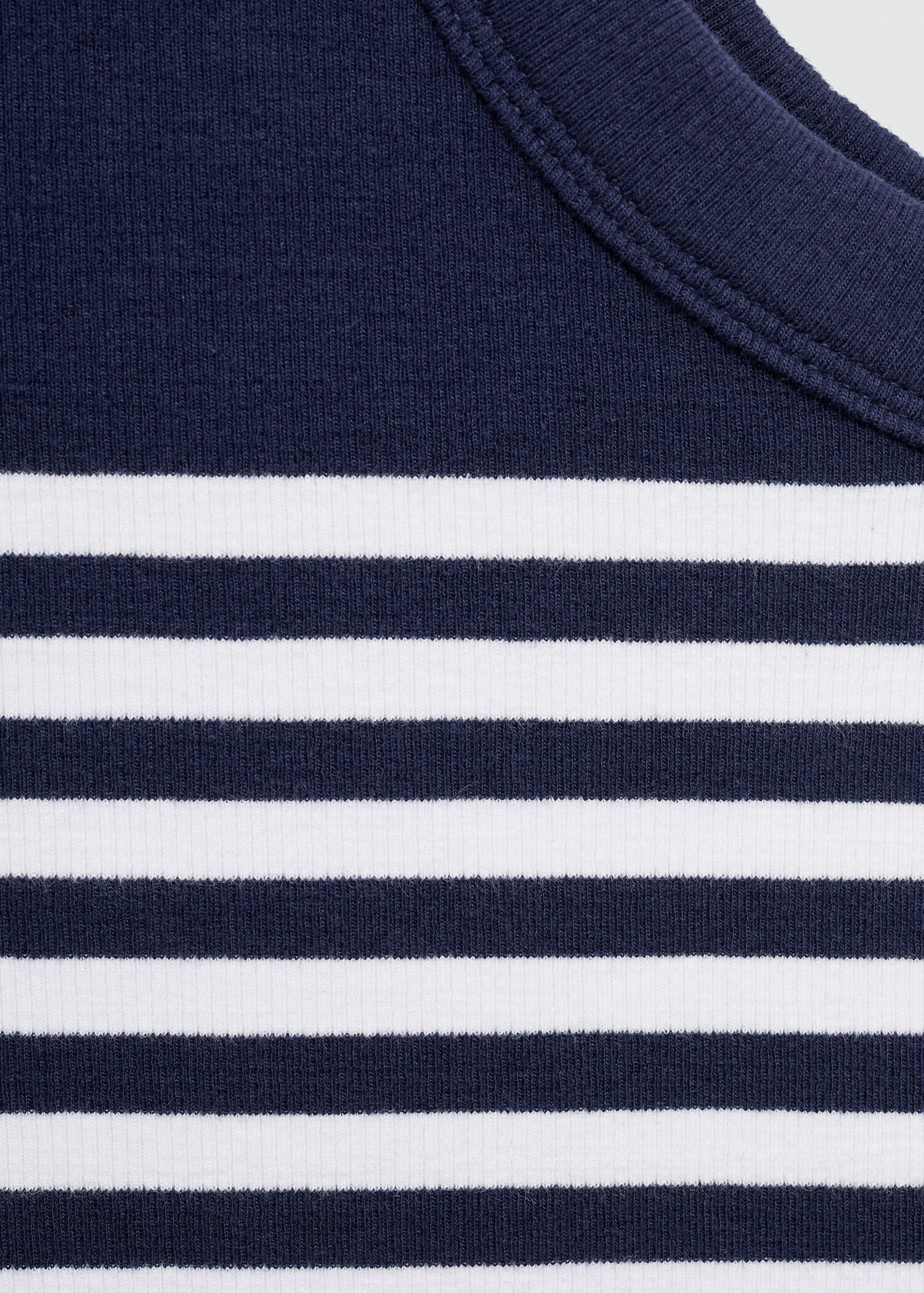 Stripe-print top - Details of the article 8