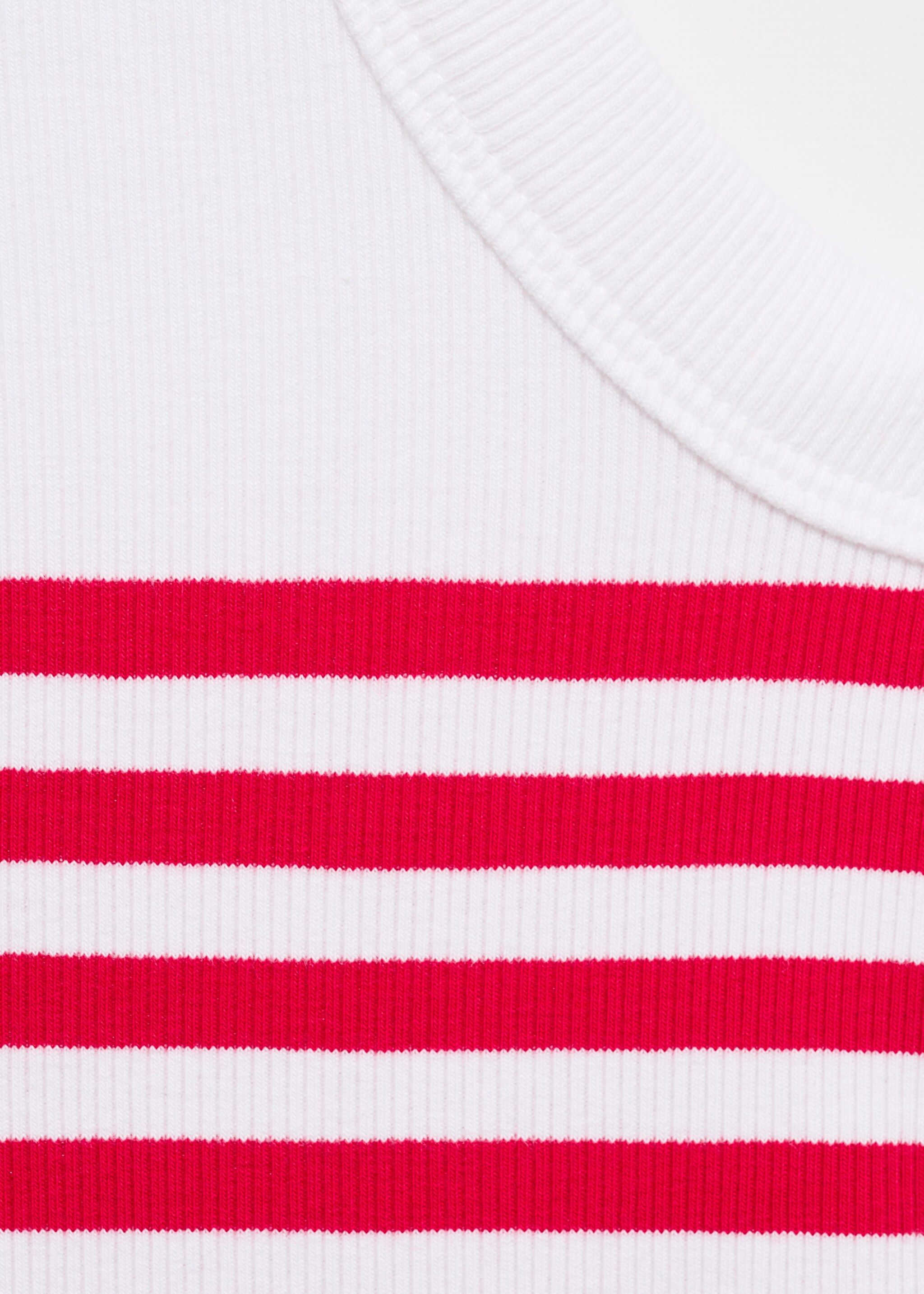 Stripe-print top - Details of the article 8, Red. Ref: 77040624-00.