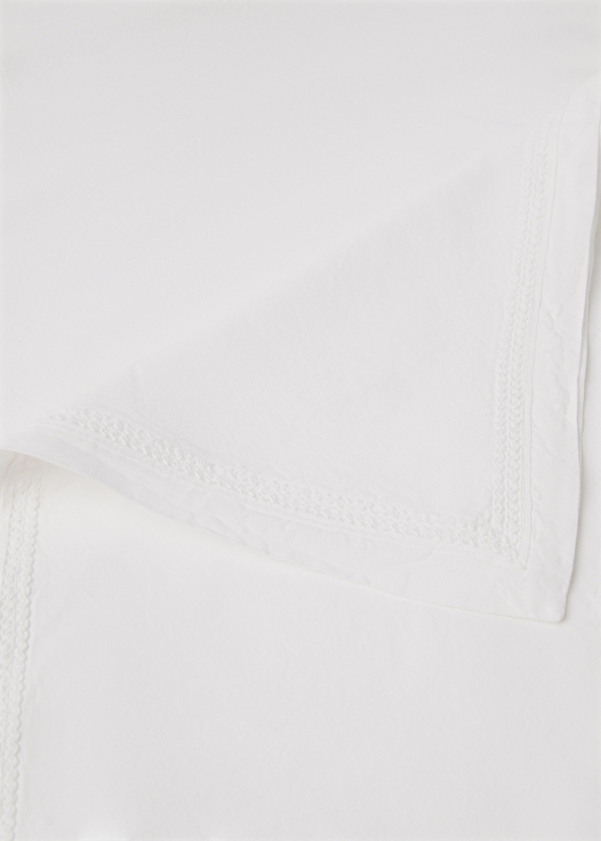 Tischdecke mit Spitzenbesatz für 2 bis 4 Personen - Detail des Artikels 1, Cremeweiß. Ref: 77040632-00.