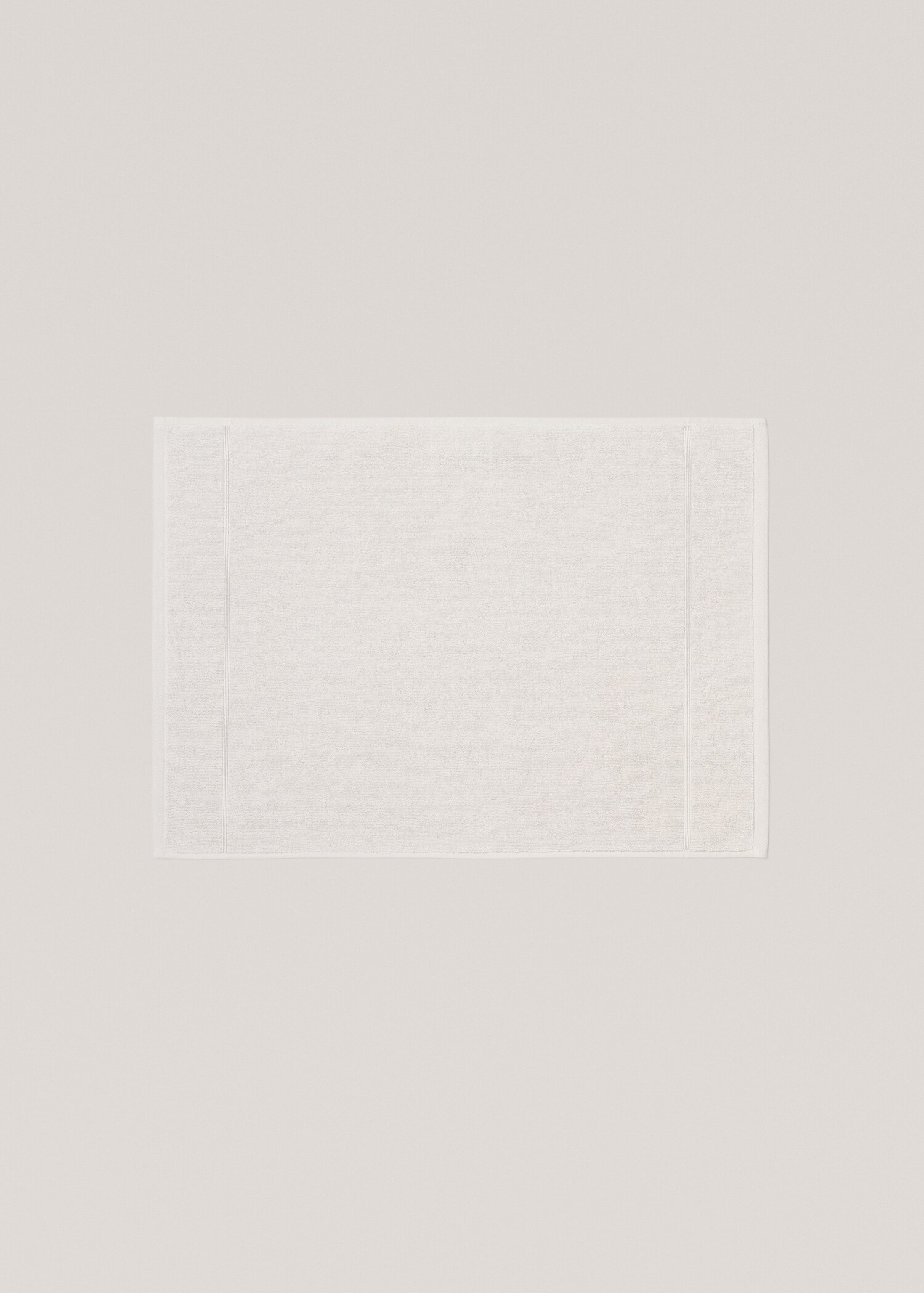 Cotton bath mat - Article without model