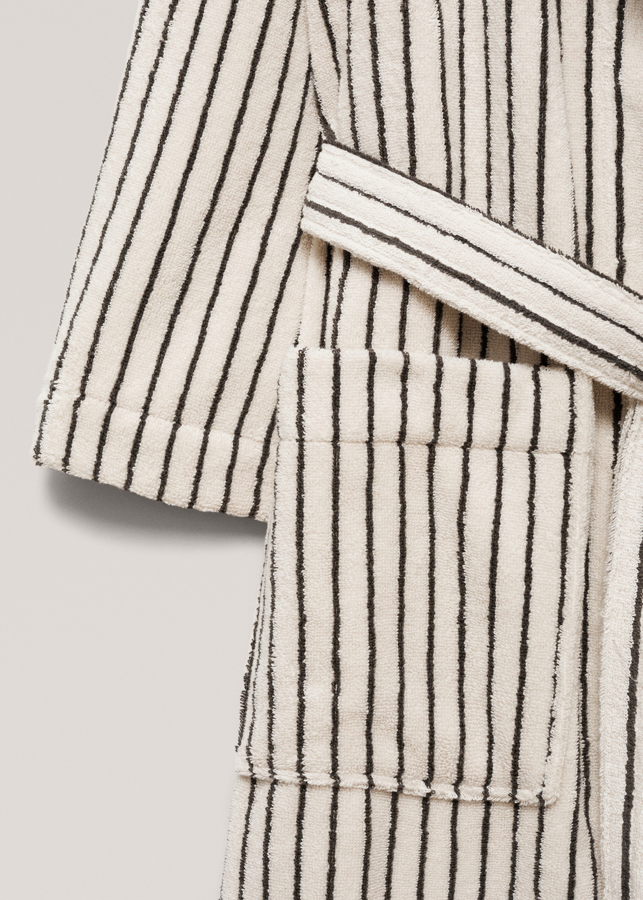100% cotton striped bathrobe - Details of the article 1, Beige. Ref: 77040645-00.