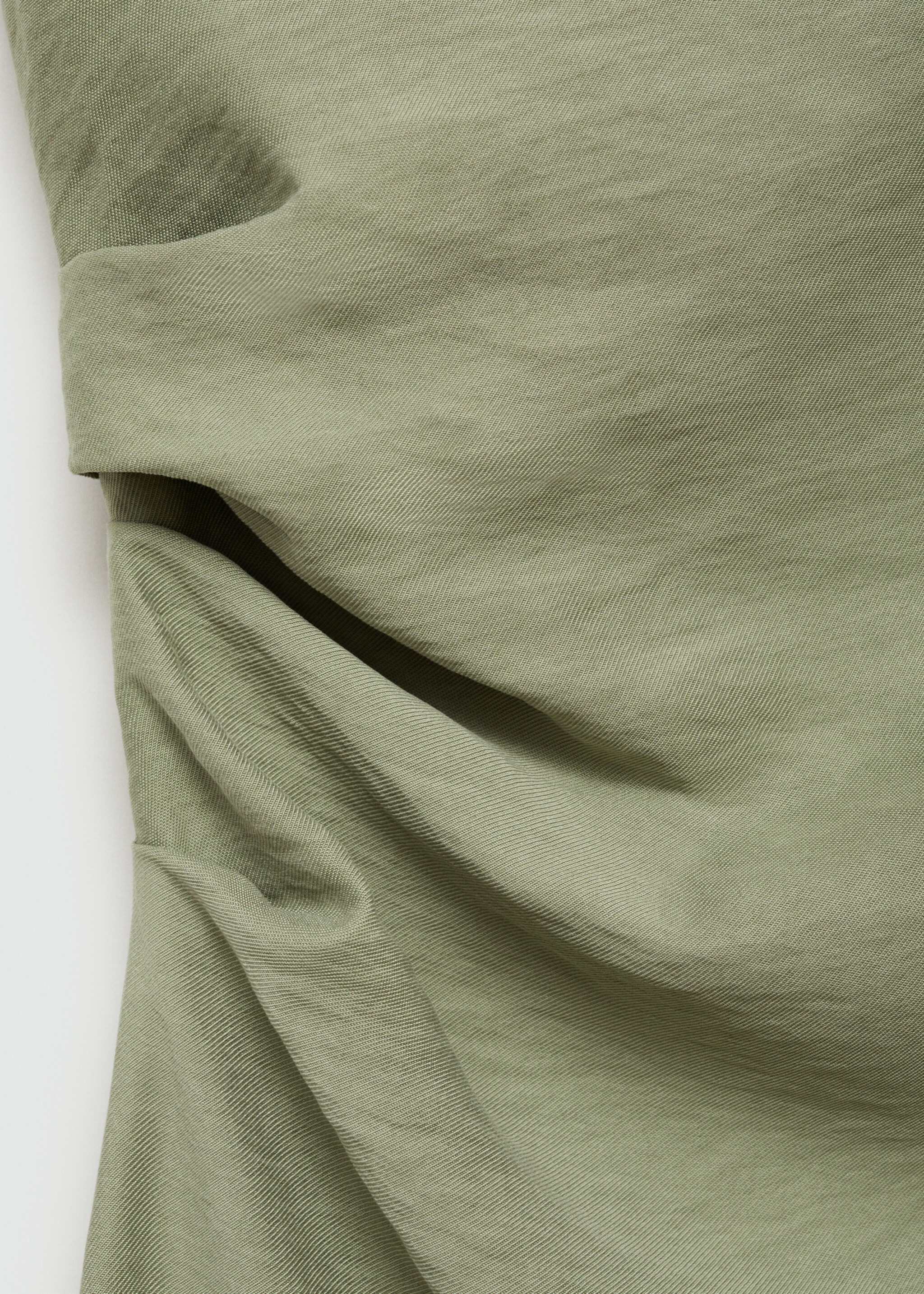 Asymmetrical pleated dress - Details of the article 8, Medium Green. Ref: 77041017-00.
