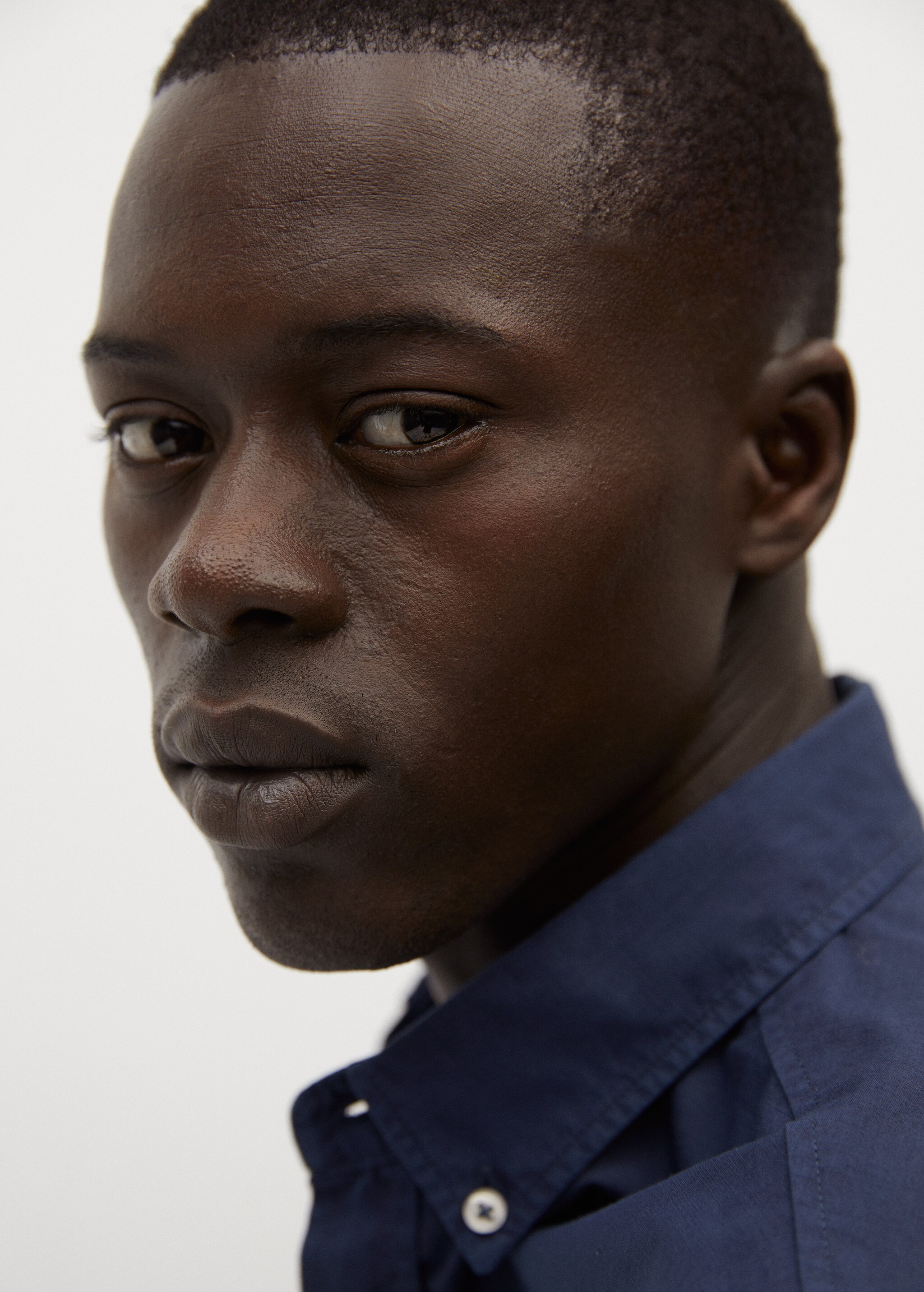 Regular-fit 100% Tencel shirt - Details of the article 2