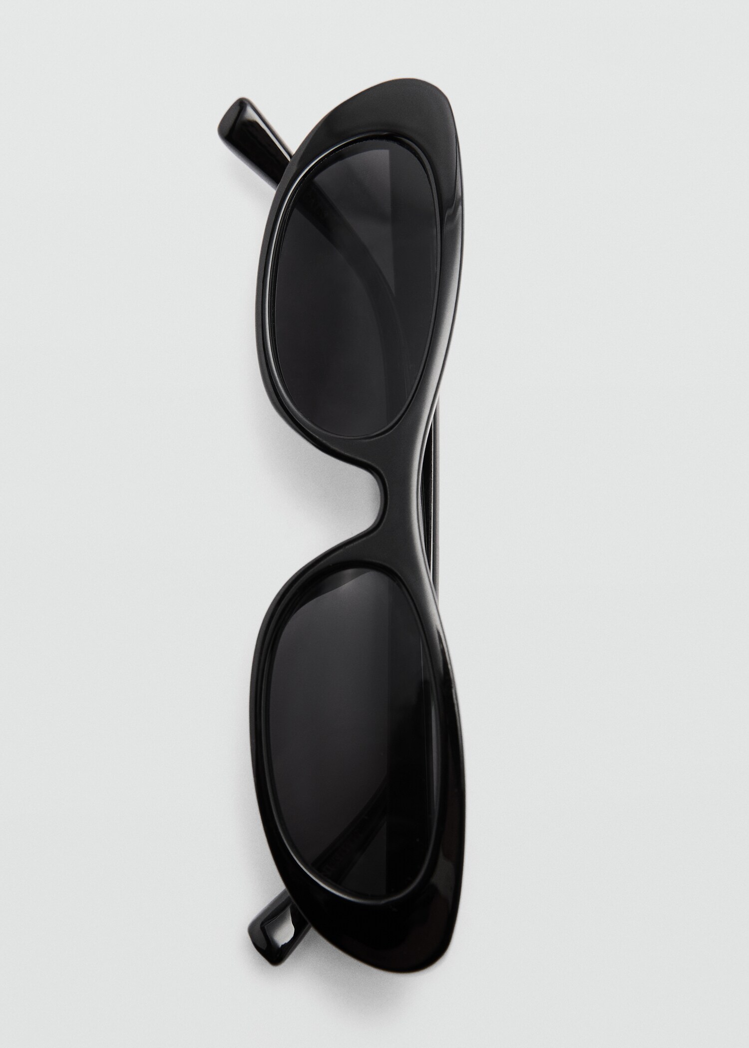 Oval sunglasses - Details of the article 2