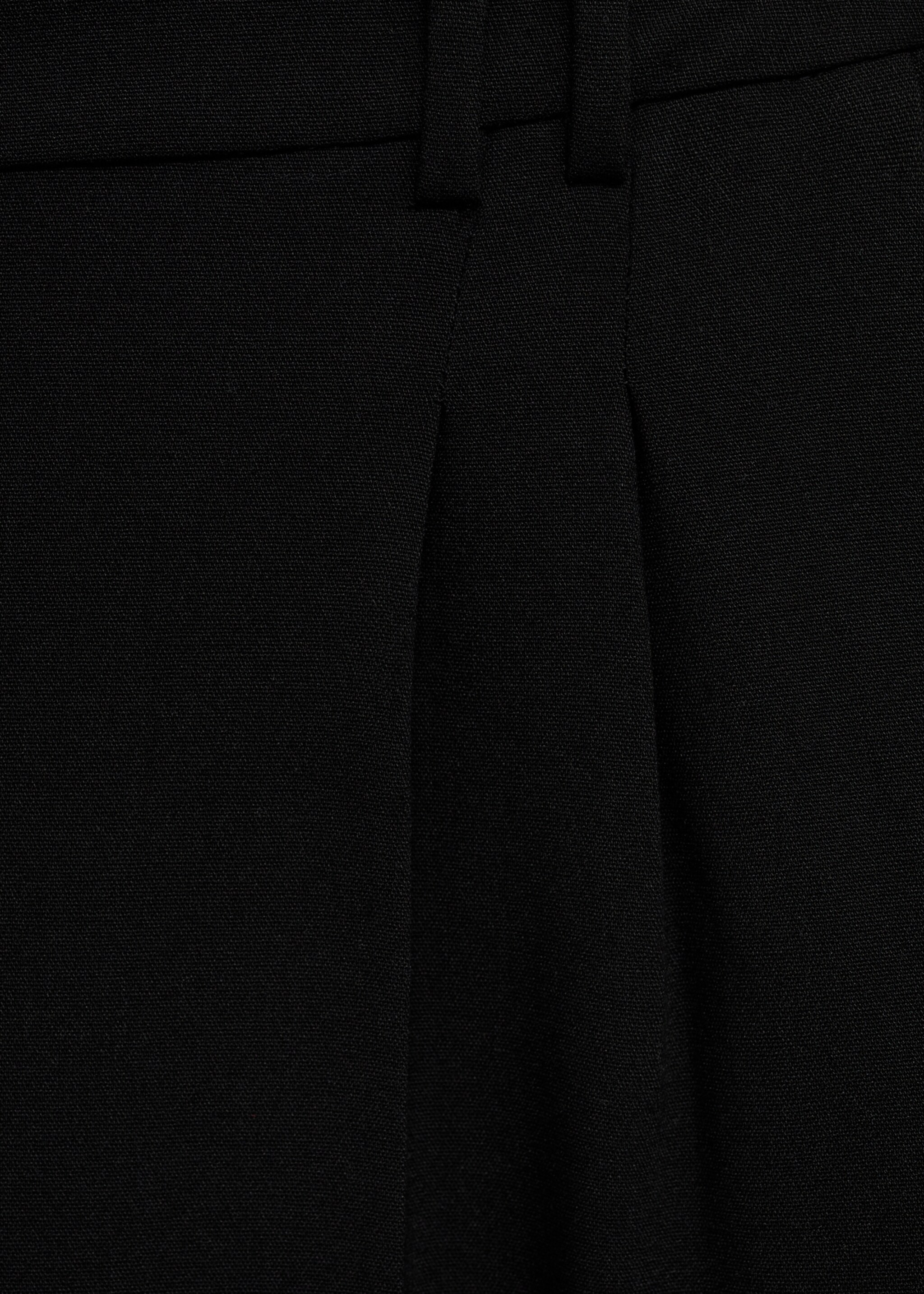 Pleated culottes trousers - Details of the article 8, Black. Ref: 77042913-00.