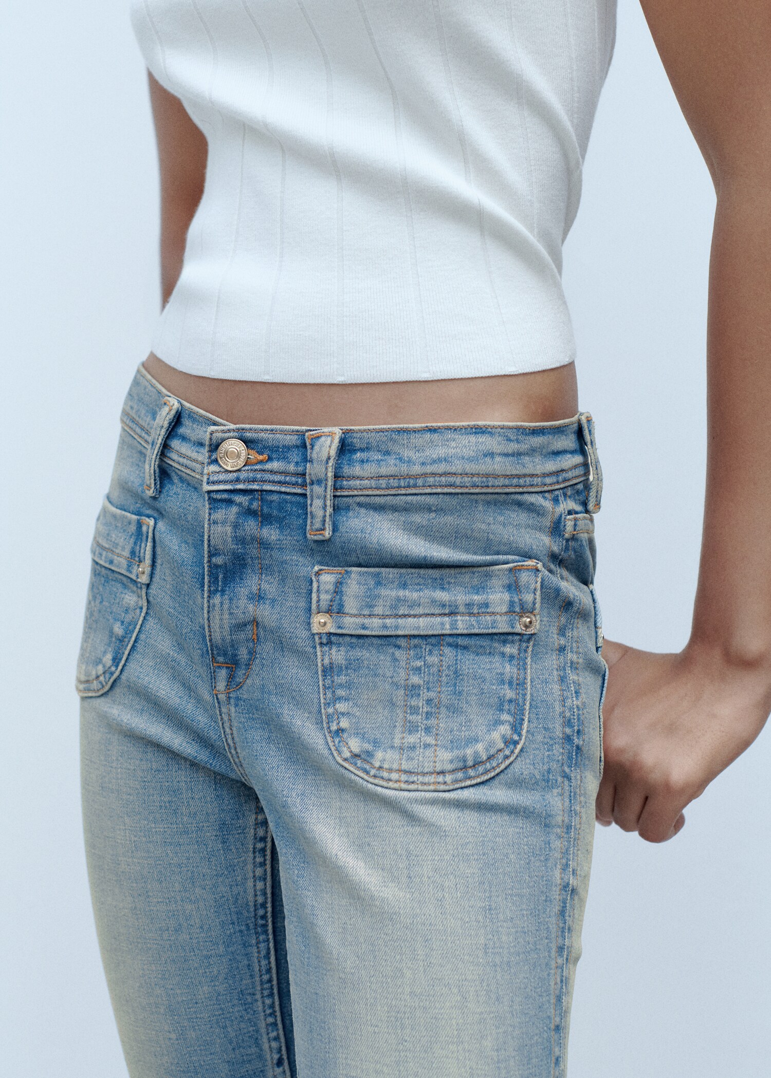 Capri-Jeans mit Taschen - Detail des Artikels 6