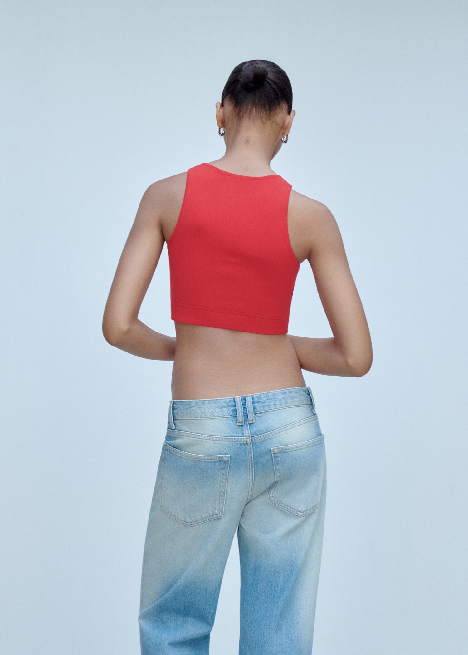 Knitted cropped top - Reverse of the article