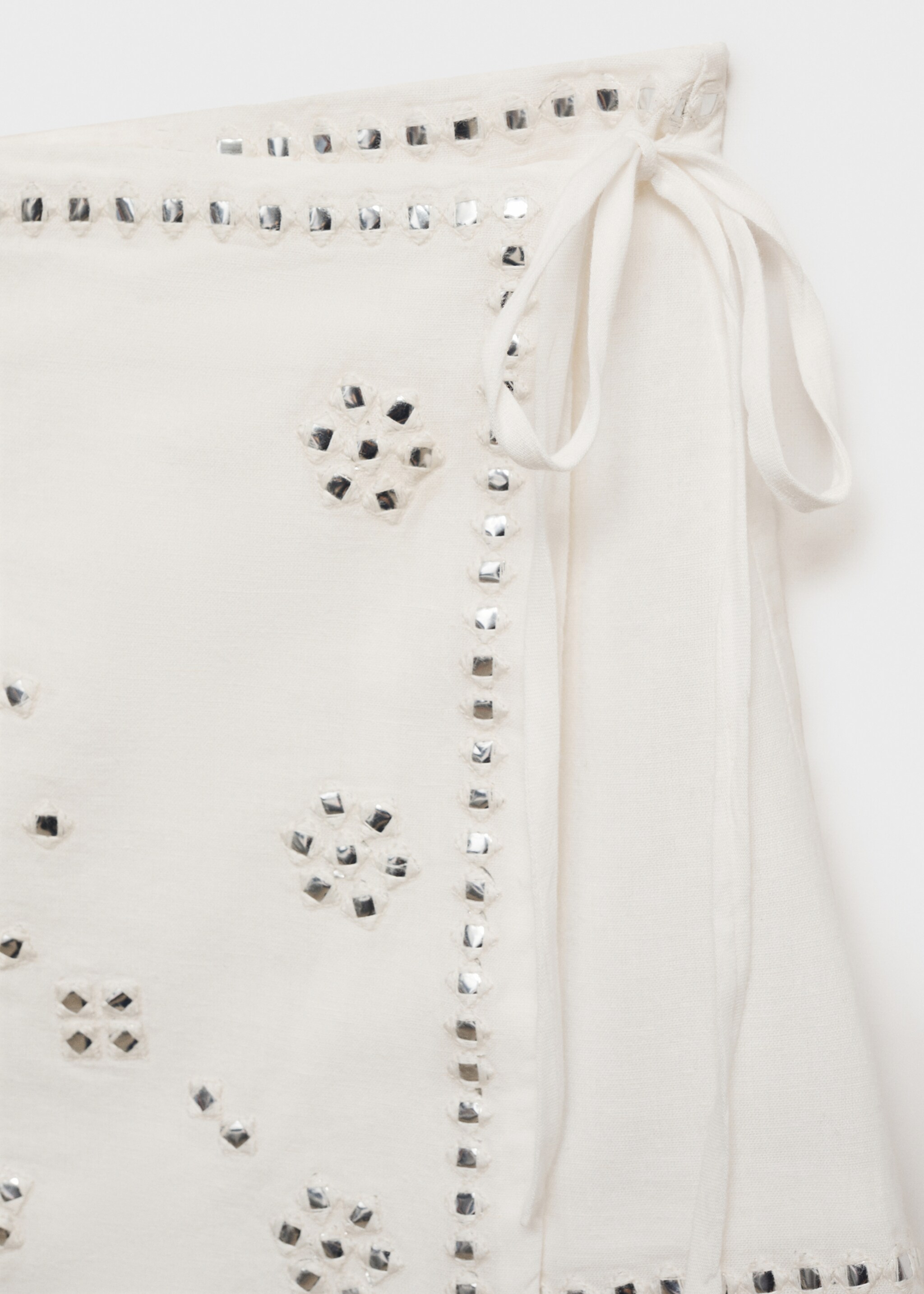 Mini skirt rhinestone bow - Details of the article 0