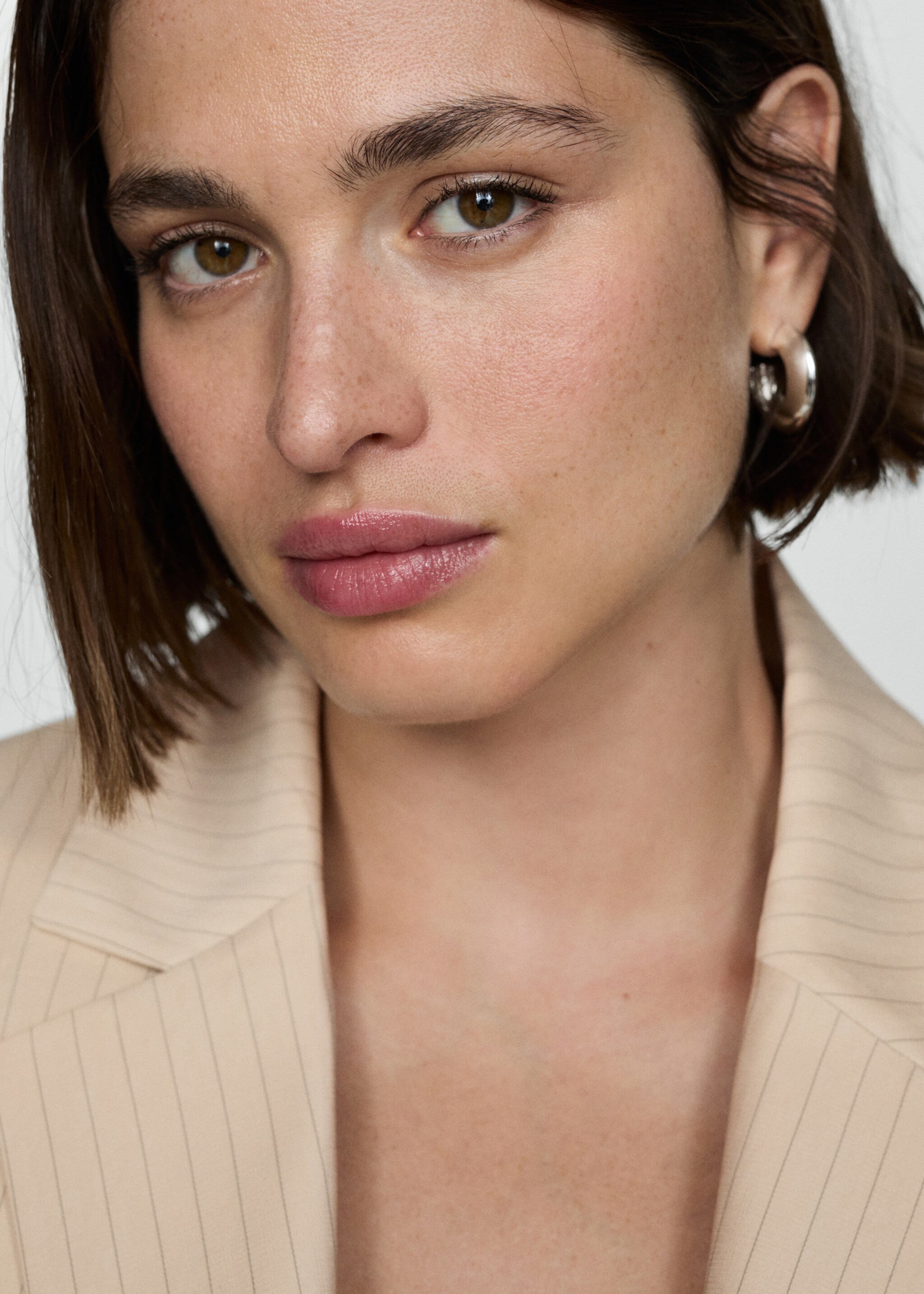 Pinstripe suit jacket - Details of the article 4, Beige. Ref: 77043265-00.