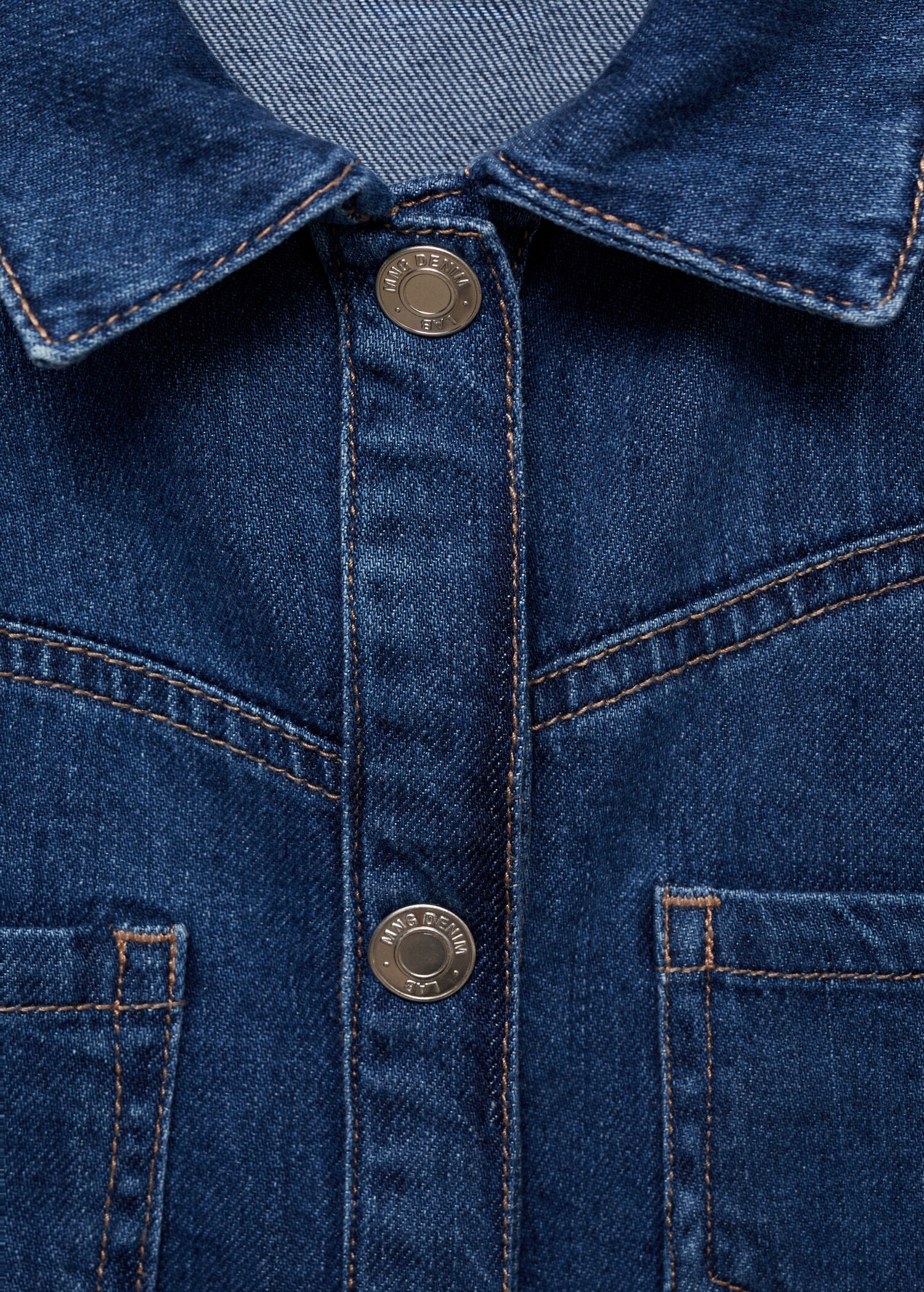 Denim shirt dress - Details of the article 8