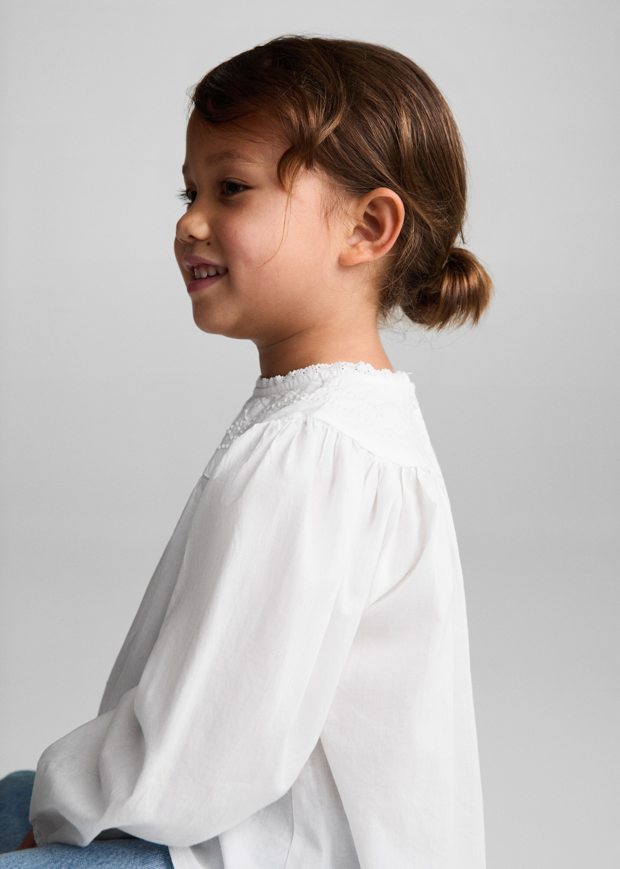 Embroidered cotton blouse - Details of the article 1