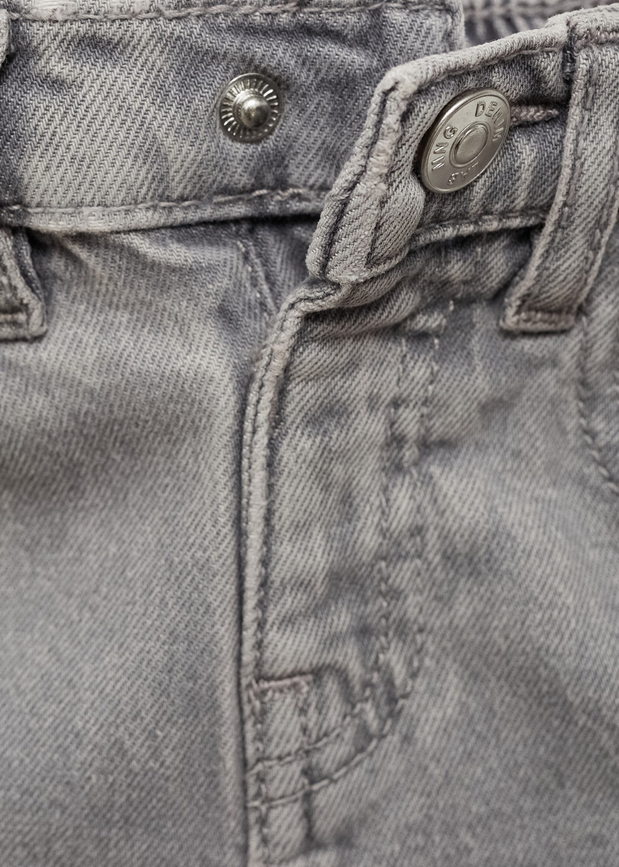 Jeans mit Tunnelzug - Detail des Artikels 8, Denim Grau. Ref: 77043666-00.