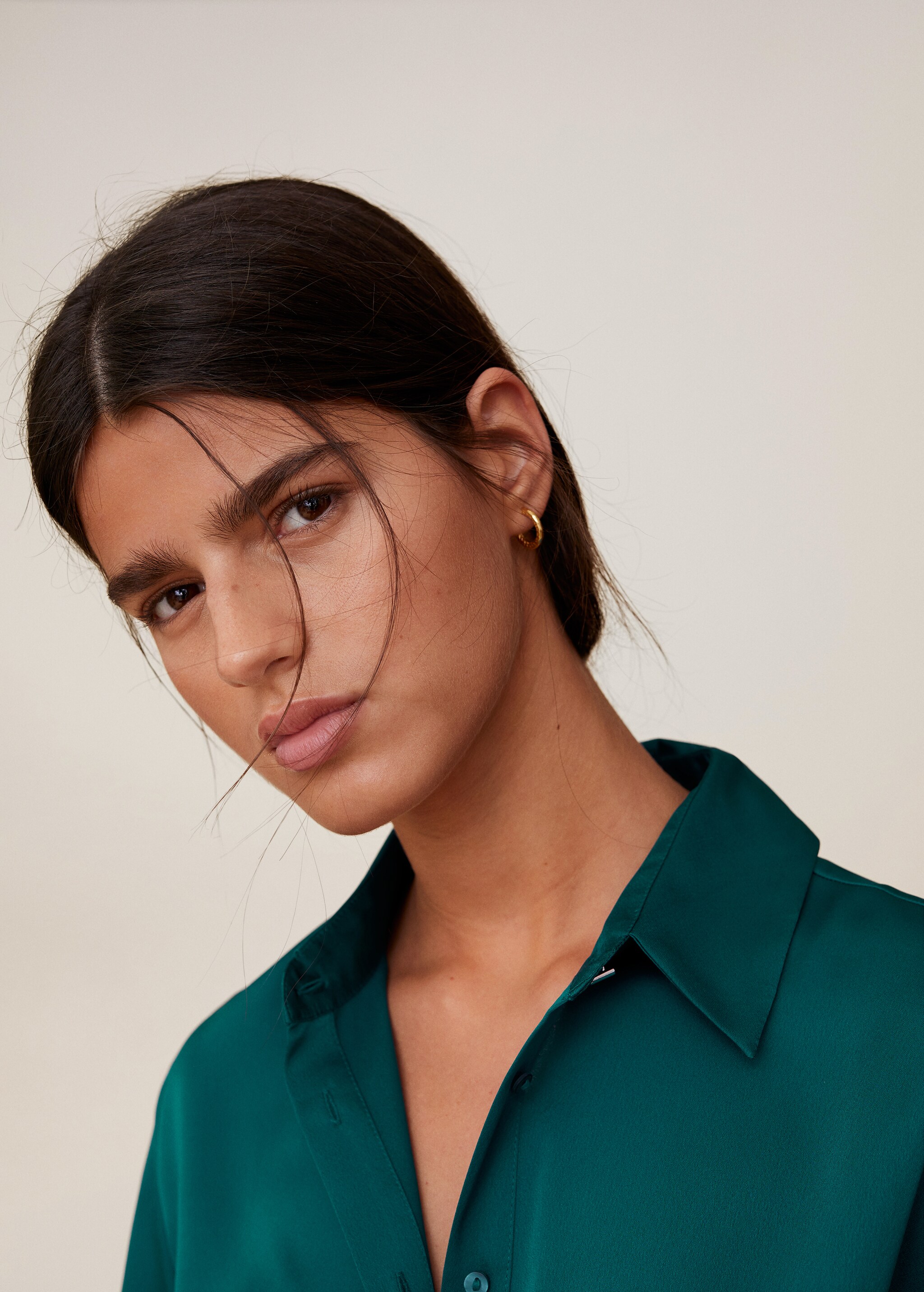 Satin shirt - Details of the article 1