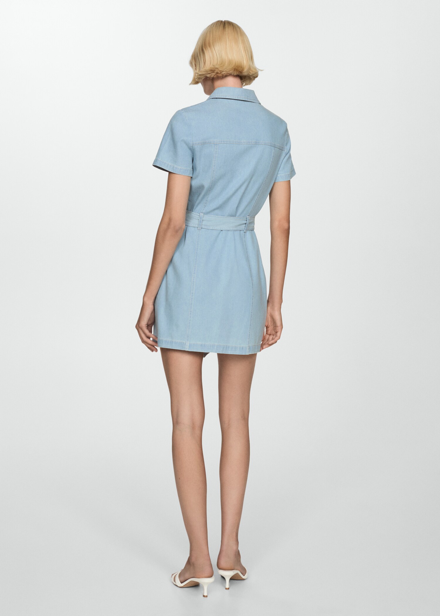 Robe en jean ceinture - Verso de l’article