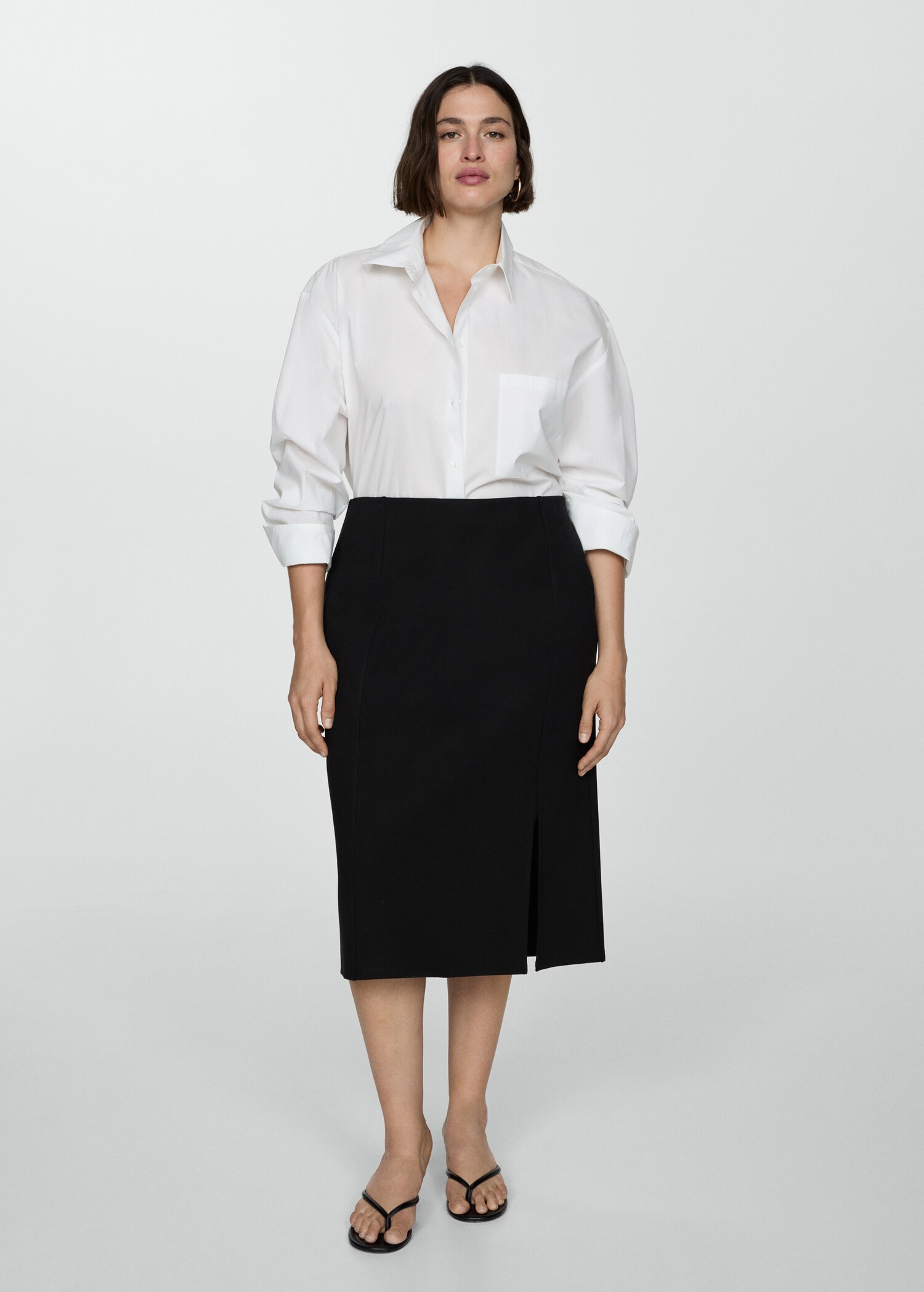 Pencil skirt with Rome-knit opening - Details of the article 3