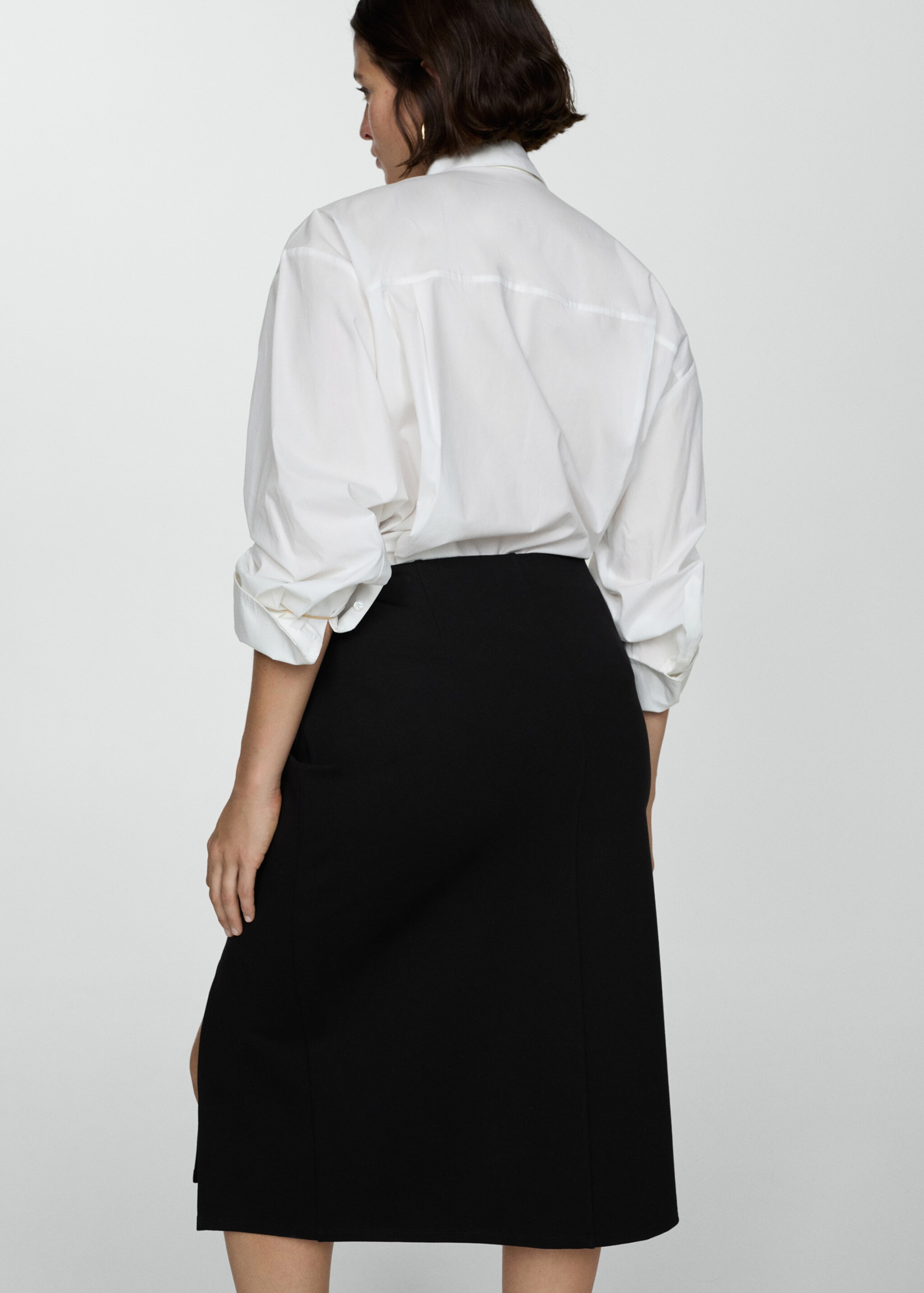 Pencil skirt with Rome-knit opening - Details of the article 4, Black. Ref: 77044029-00.