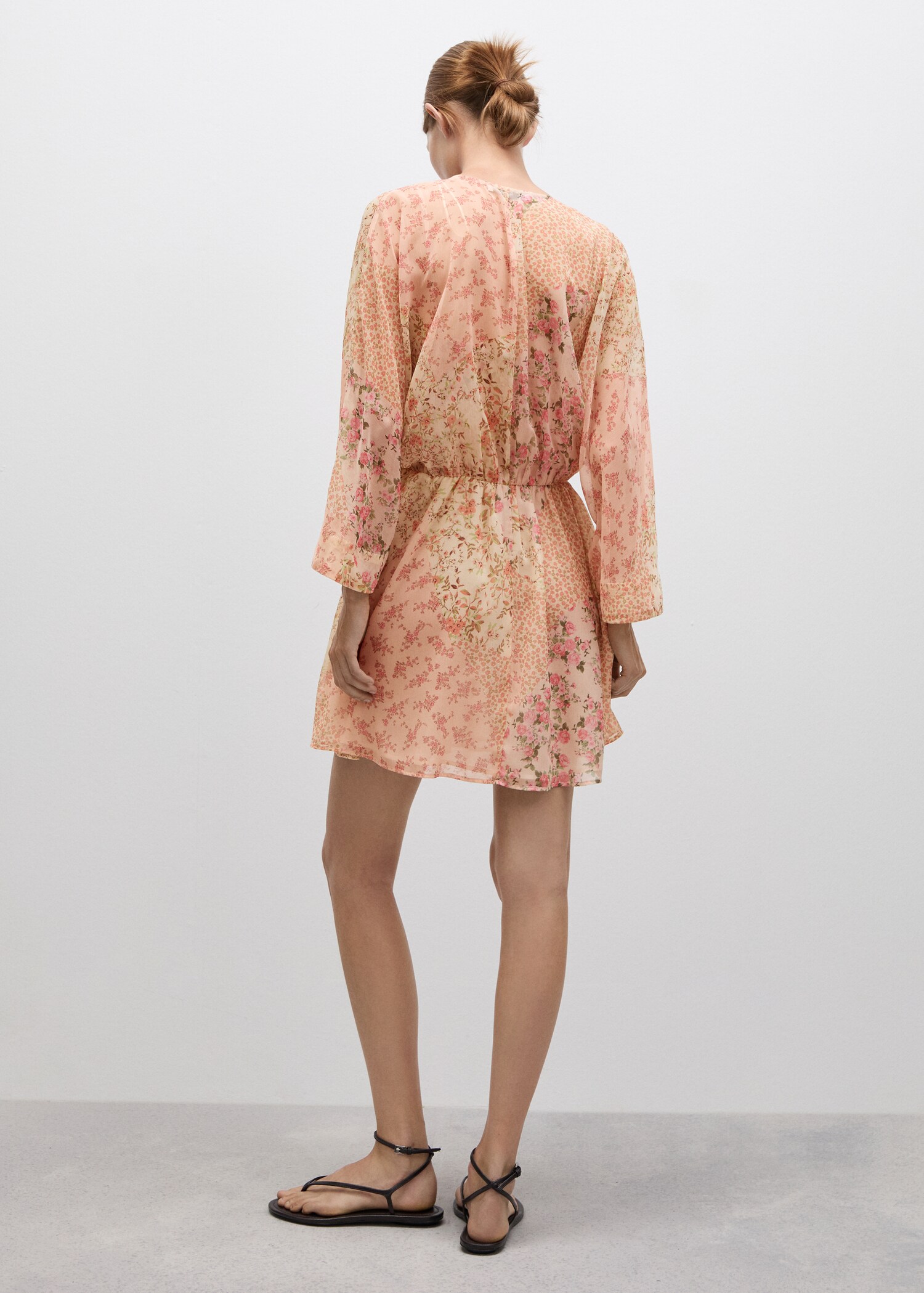 Robe courte en imprimé fleuri - Verso de l’article