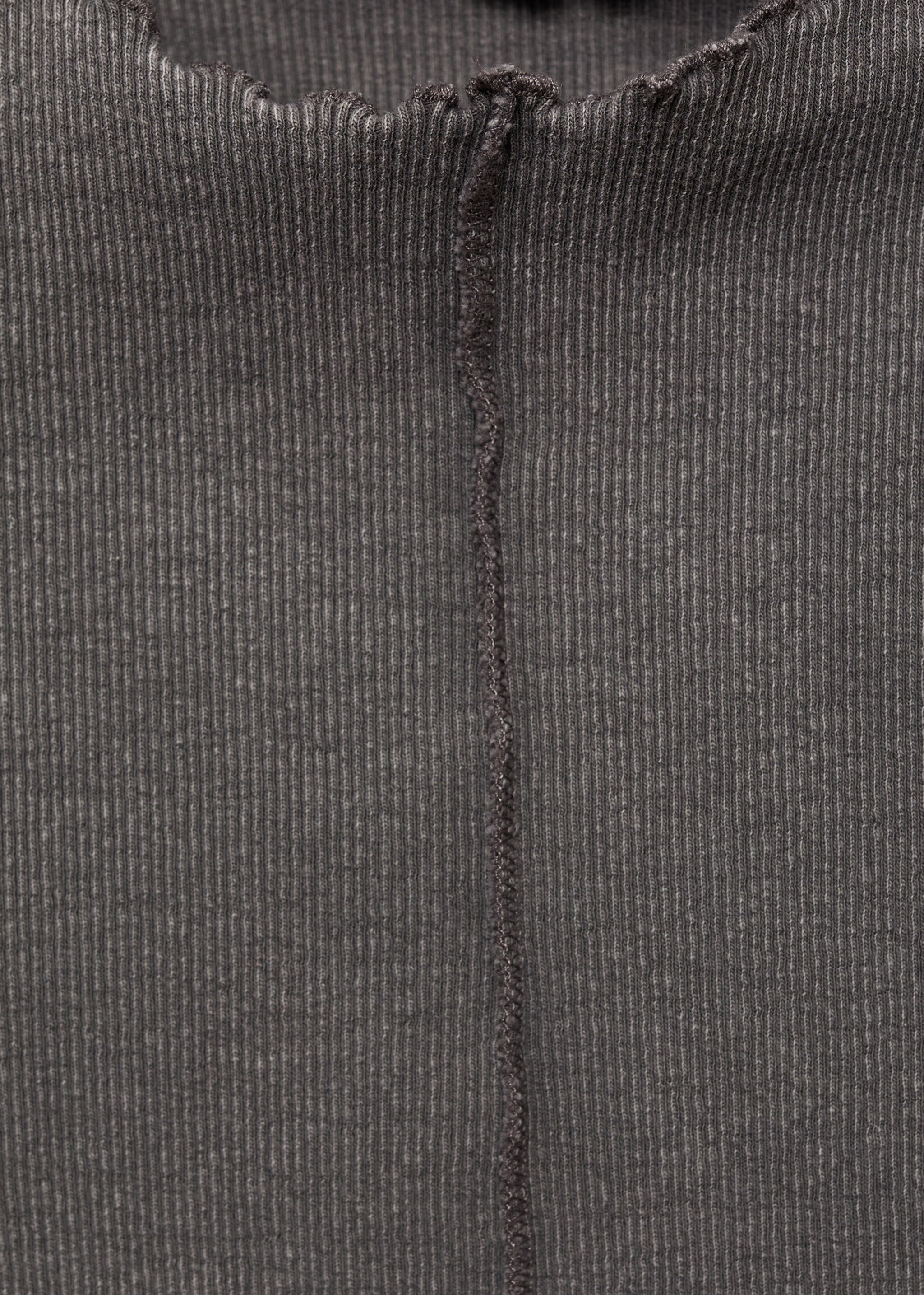 Camiseta manga larga costuras decorativas - Detalle del artículo 8, Gris antracita. Ref: 77044046-00.