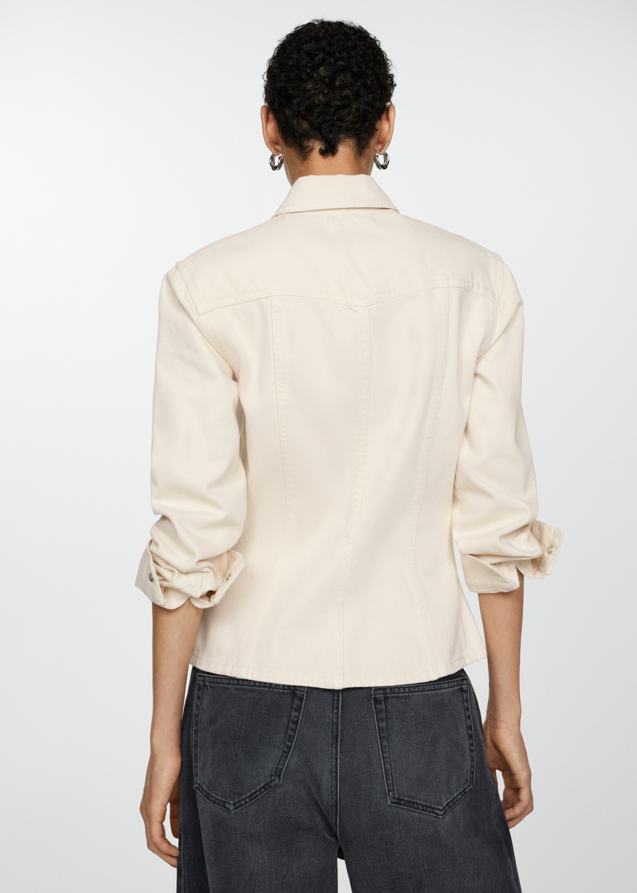 Fitted denim shirt - Reverse of the article, Ecru. Ref: 77044071-00.