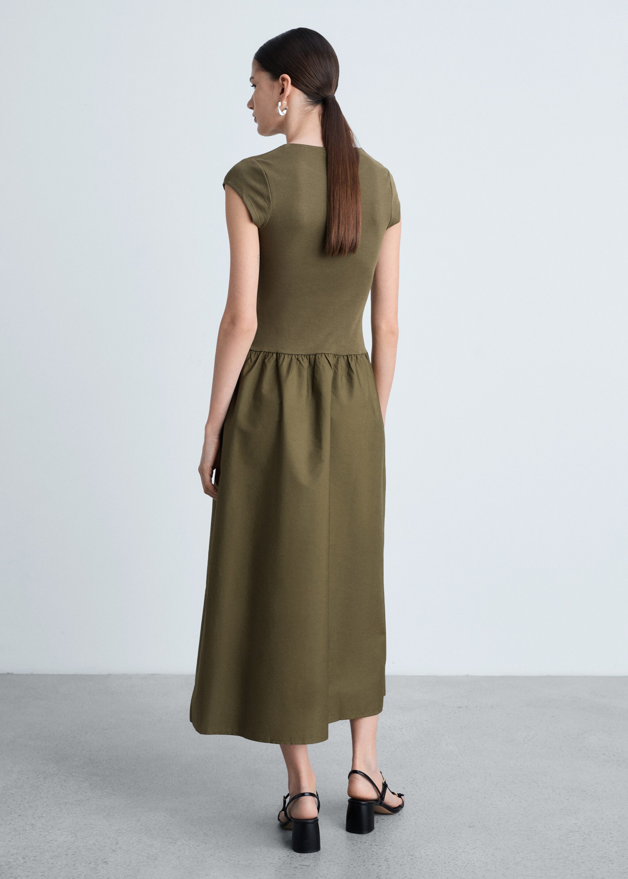 Vestido evasé tejido combinado - Reverso del artículo, Khaki. Ref: 77044073-00.