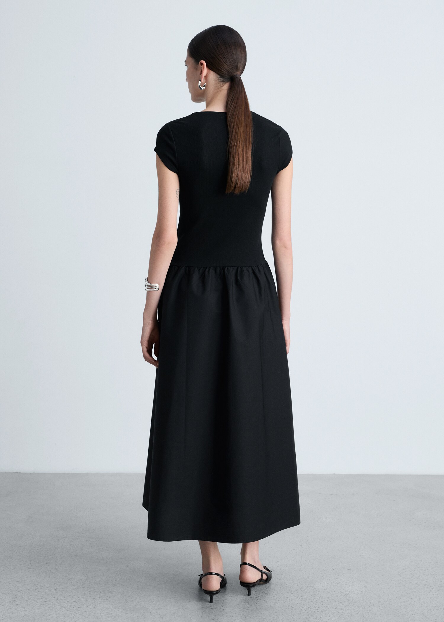 Flared dress in combined fabric - Reverse of the article