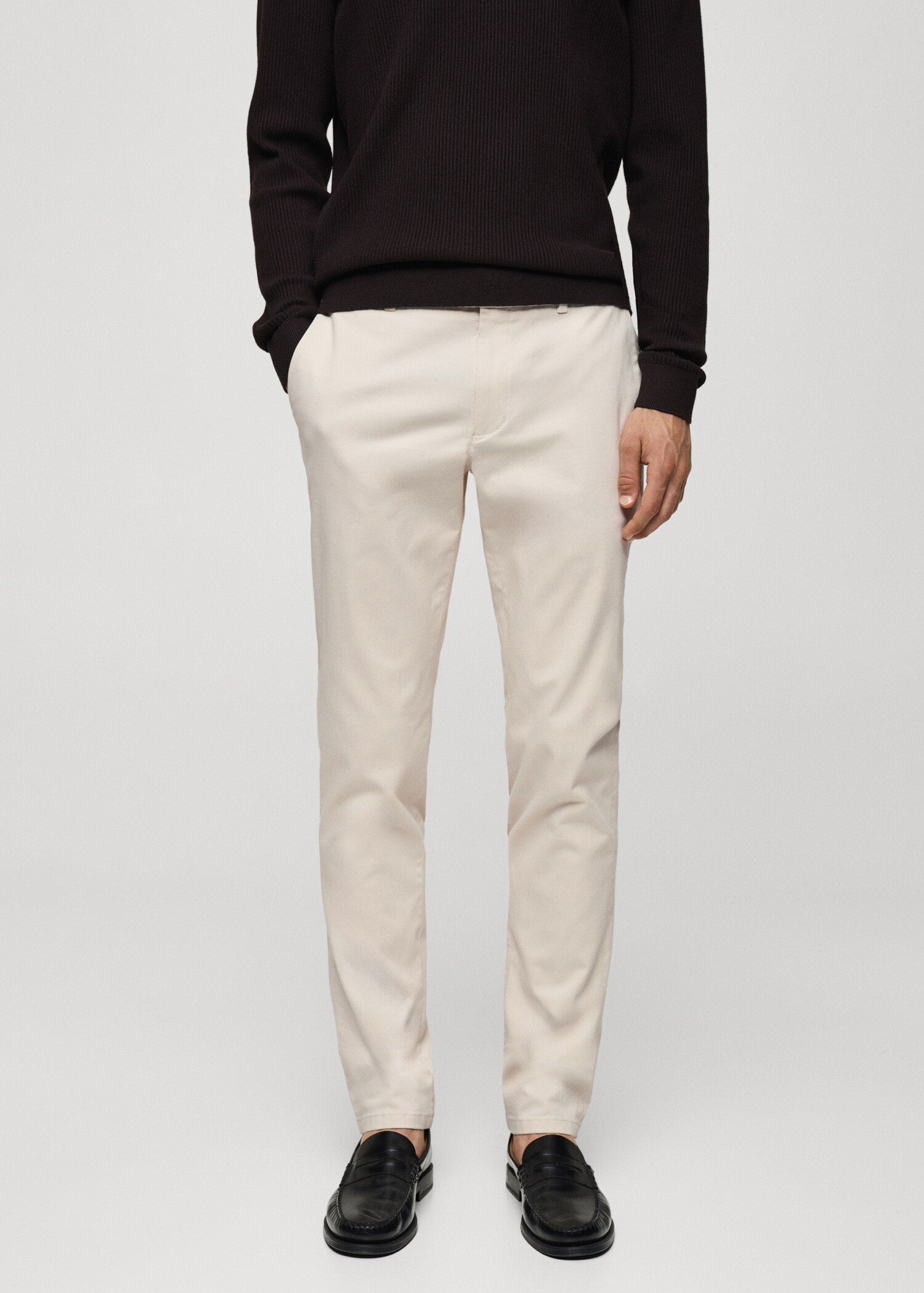 Pantalons xinesos slim fit sarja - Pla mig