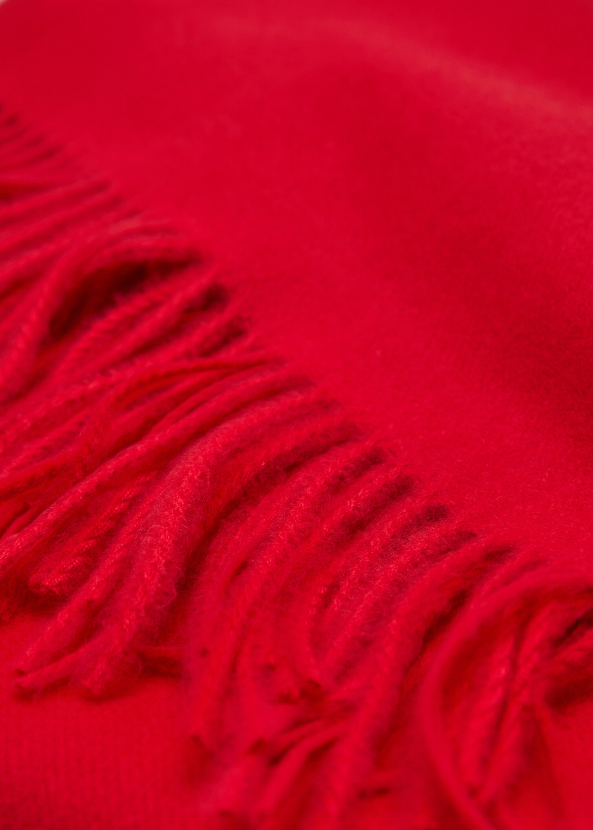 Fringed edge scarf - Medium plane, Red. Ref: 77044758-00.