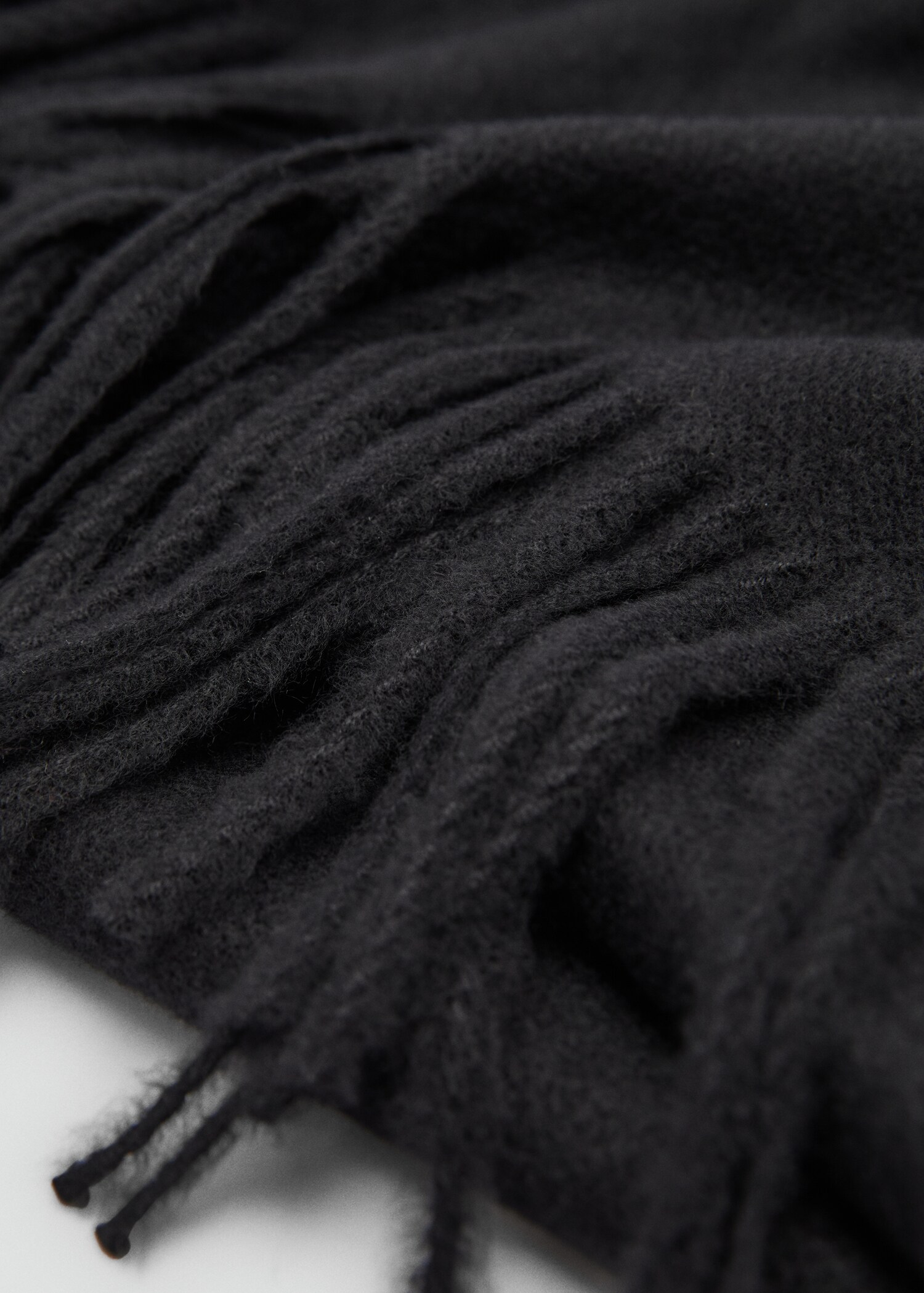 Fringed edge scarf - Medium plane