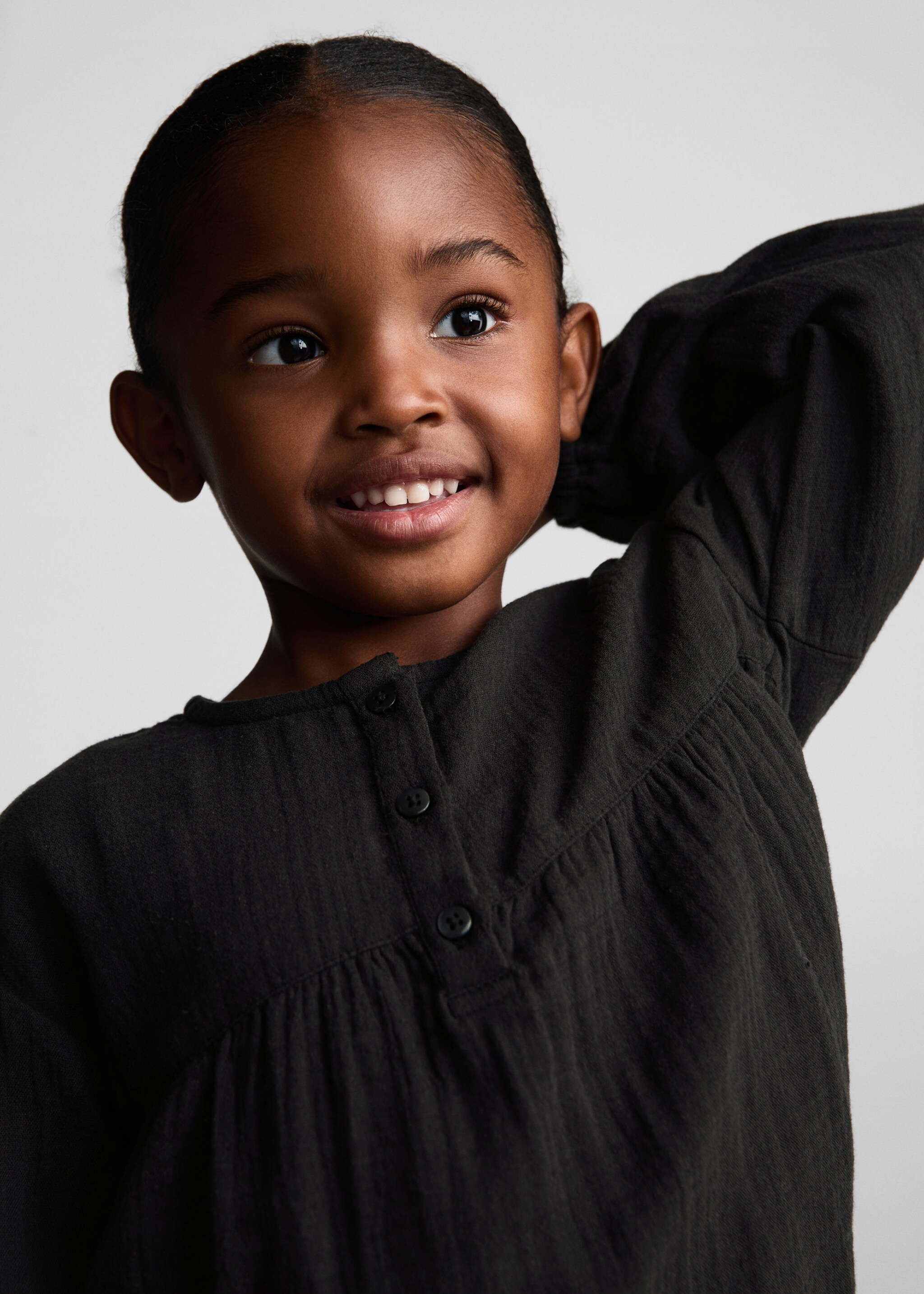 Cheesecloth cotton blouse - Details of the article 1, Charcoal. Ref: 77044771-00.