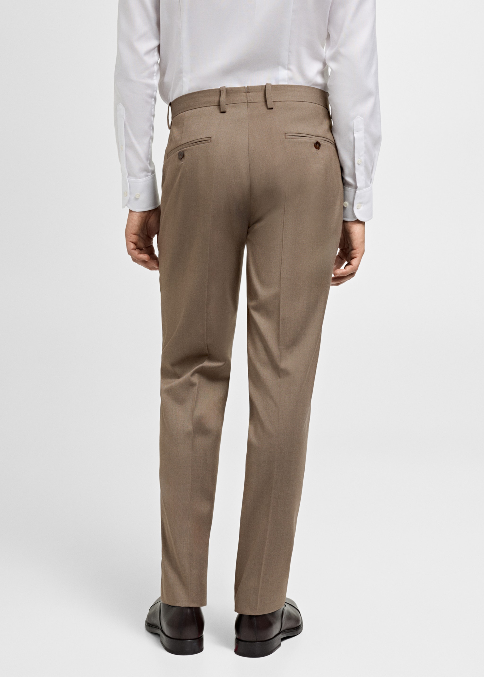 Pantaloni completo slim-fit tessuto comfort stretch - Retro dell'articolo, Beige. Ref: 77045149-00.