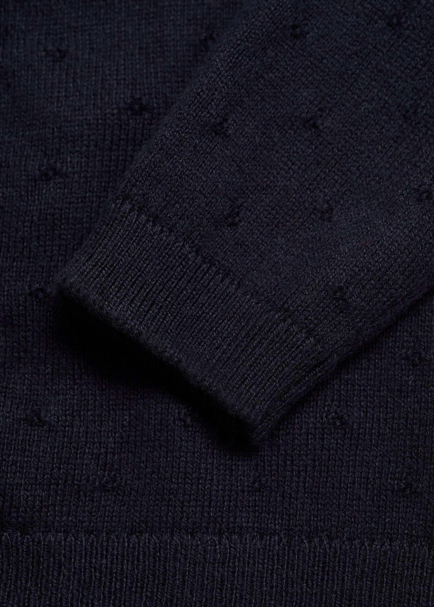 Strickjacke mit Knöpfen - Detail des Artikels 0