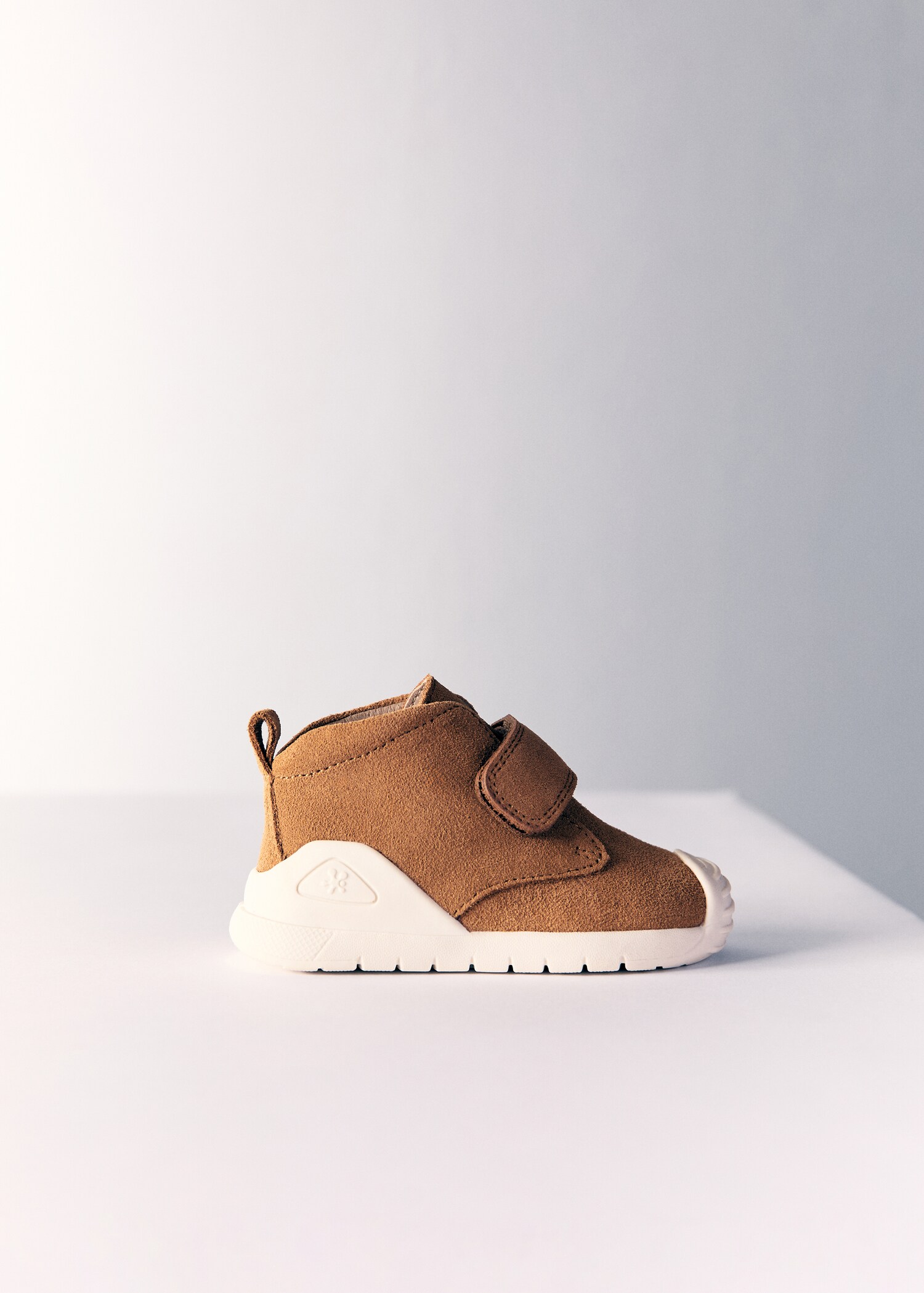 Ledersportschuhe Biomecanics - Artikel ohne Model