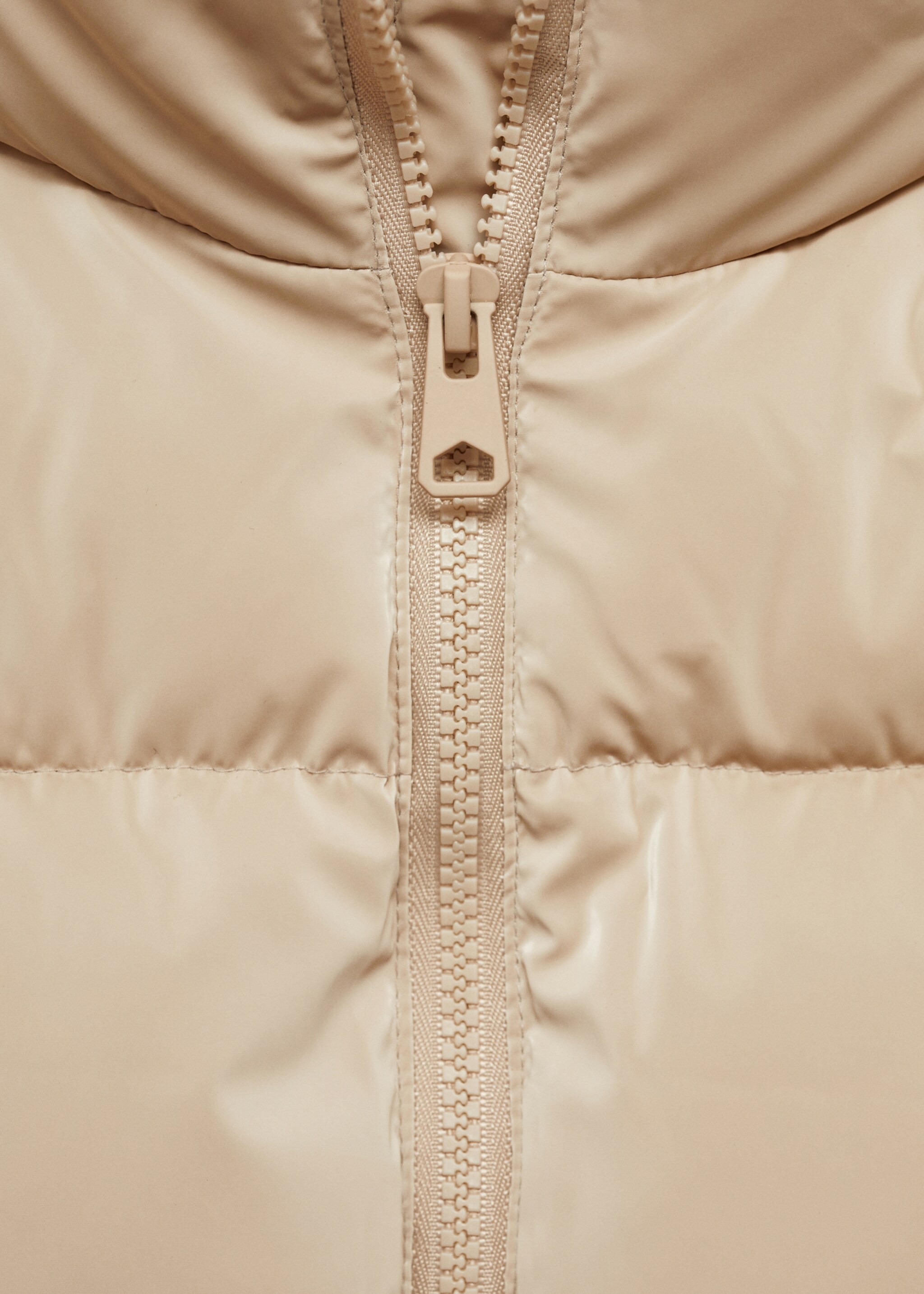 Steppanorak mit Taschen - Detail des Artikels 8, Beige. Ref: 77045629-00.